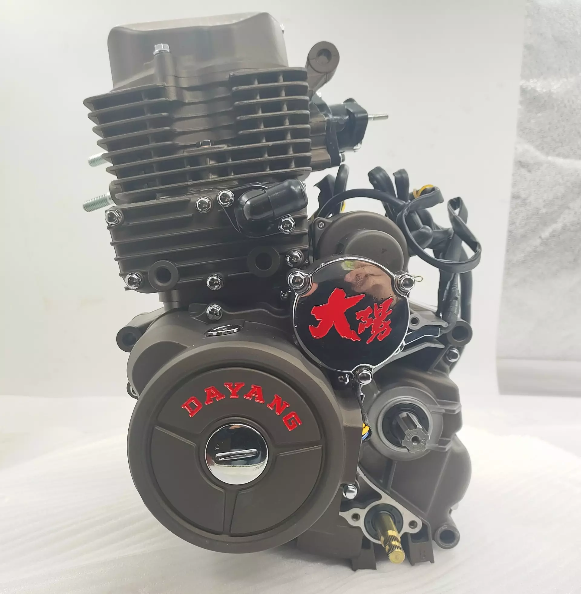 CG175cc Cool with the pump DAYANG LIFAN Motorcycle Engine Assembly Single Cylinder Four Stroke Style China CCC Origin Type