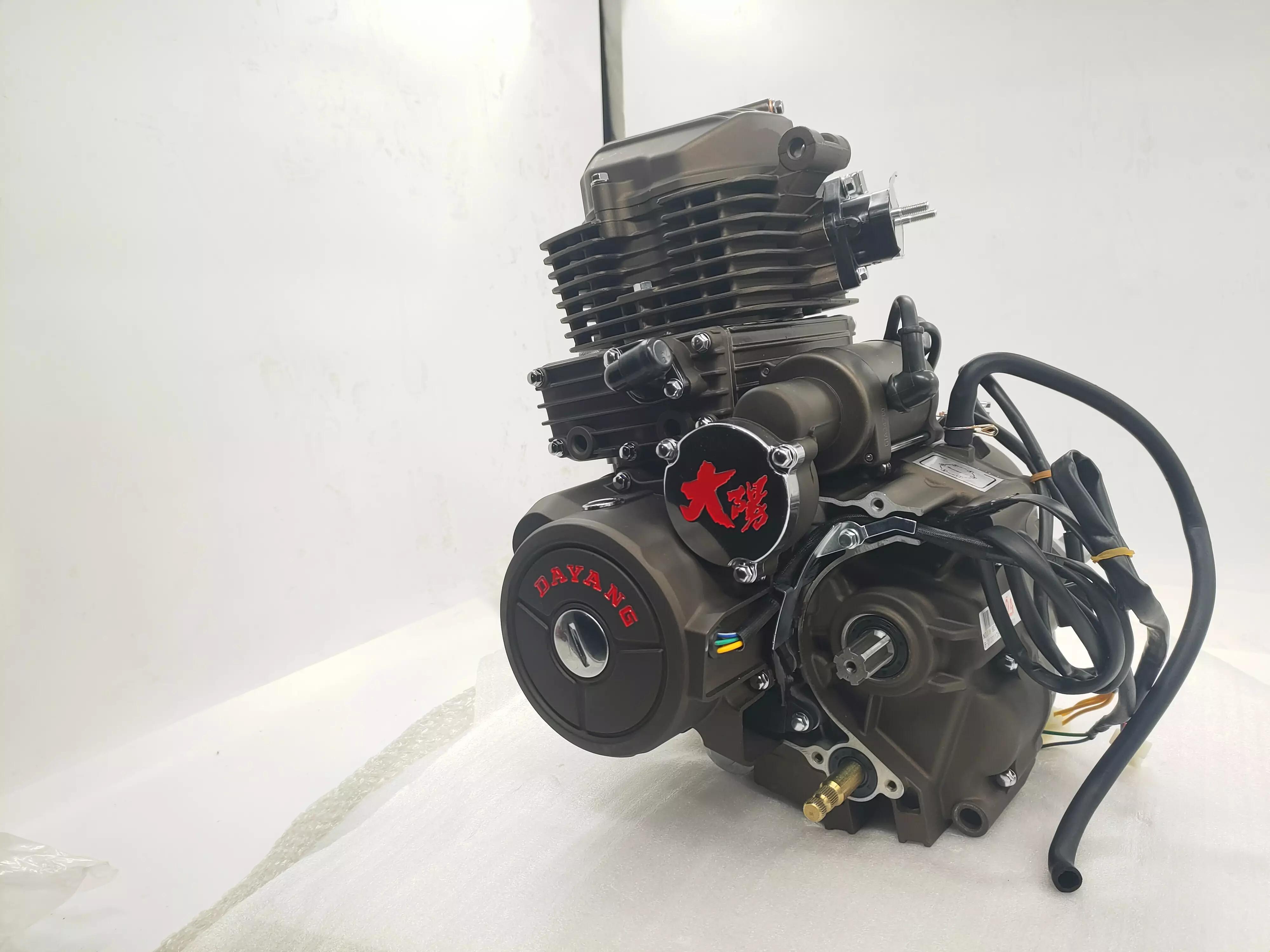 DAYANG LIFAN CG150cc Cool Engine with the pump Motorcycle Engine Assembly Single Cylinder Four Stroke Style China CCC Origin
