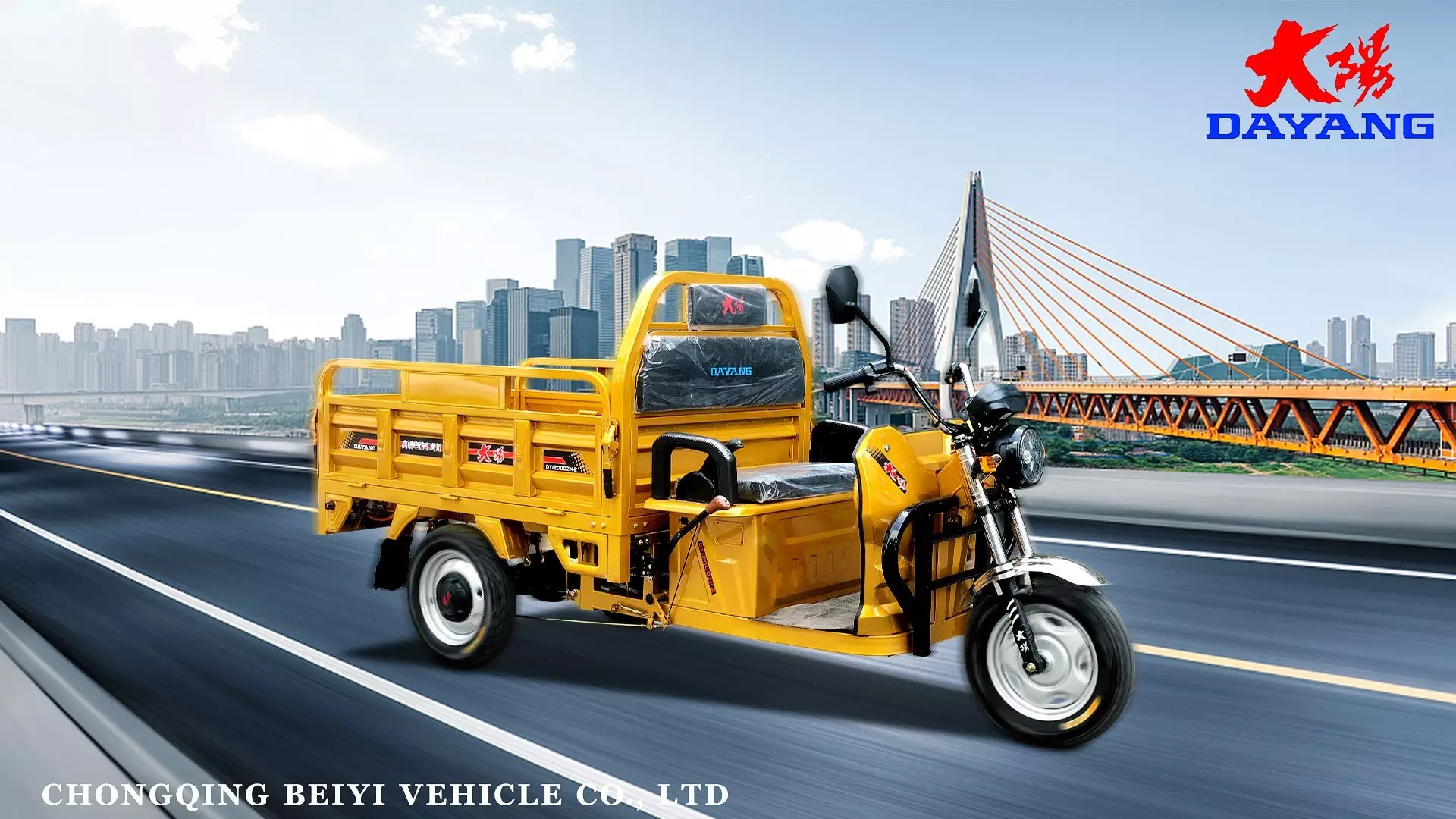 2021 Best Safety and Popular 72V 1000W  Electric Adult Tricycle for Cargo Max Body Trip Power Rickshaw yellow  Body OEM Lights