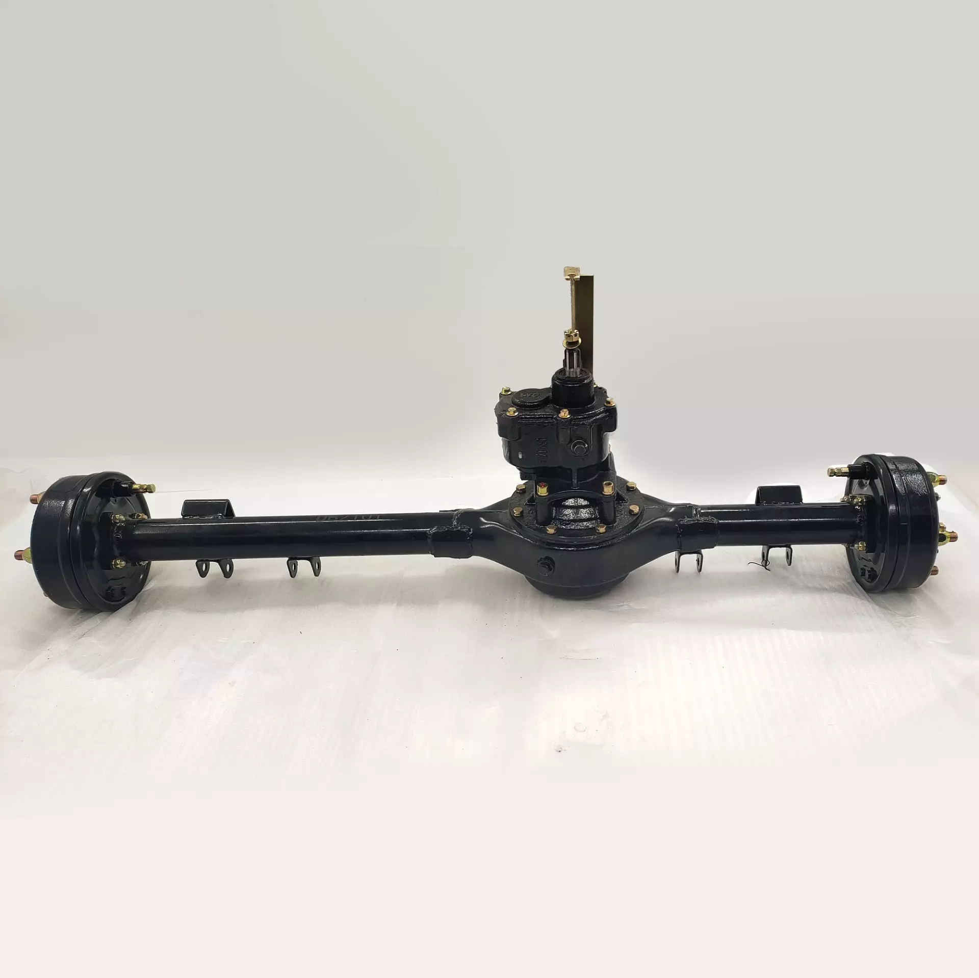 DAYANG High Quality Good Performance China Factory 1080 Inner suspension Chang 'an torque 180 drum mechanical brake rear axle