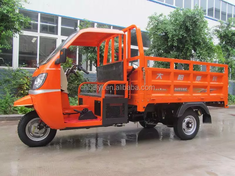Hot Sale Cargo Tricycle Coc with Cabin Motorized 201 - 250cc Closed 2m*1.35m >=2000kg CCC,ISO CN;CHO DAYANG 3500*1400*1600mm 36A