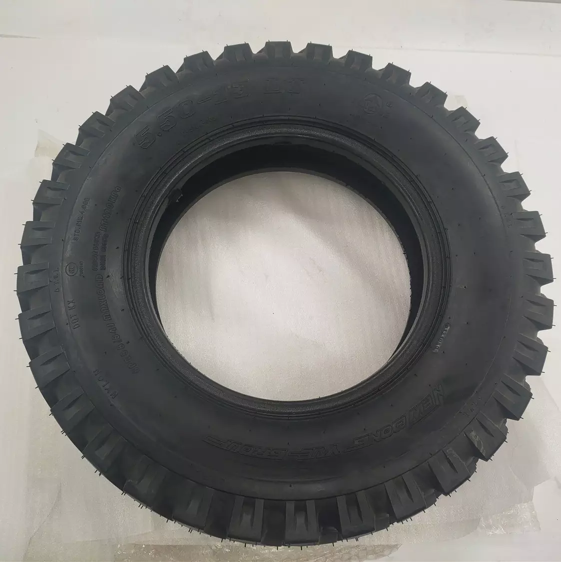 High Performance Factory supply tricycle spare parts 3wheels Motorcycle Tyre Sales OEM Casing Rubber Material CCC
