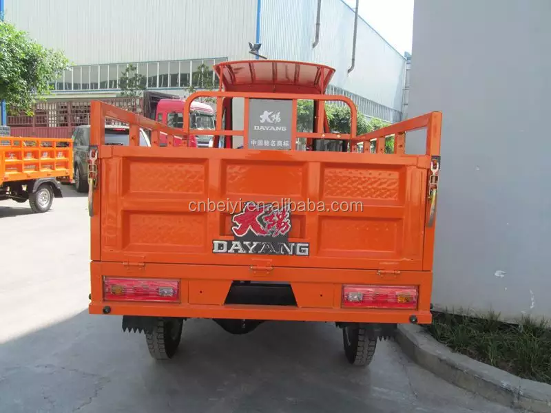 Heavy Load 250cc Closed Cabin 3 Wheel Tricycle on Sale Truck Tricycle Cargo MOTORIZED 201 - 250cc OPEN