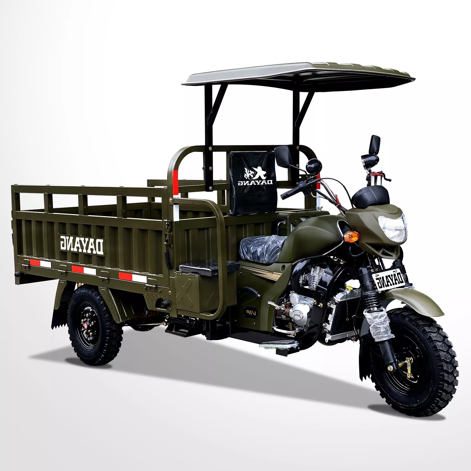 2021 new design High Quality semi cabin heavy loading tricycle 200CC/250CC/300CC 3 Wheel Cargo for Adult Power Engine CCC