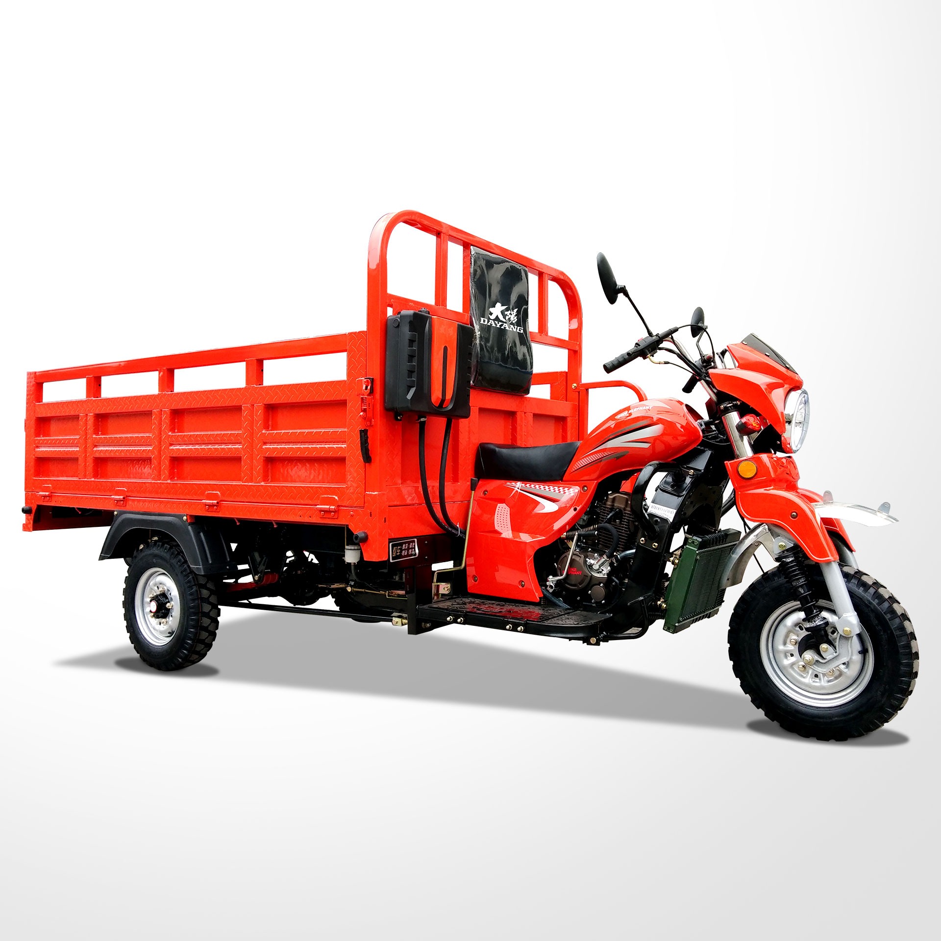 DY-M2 hot selling three wheel motorcycle model at Myanmar with powerful engine of 150cc and 200cc heavy loading cargo tricycle