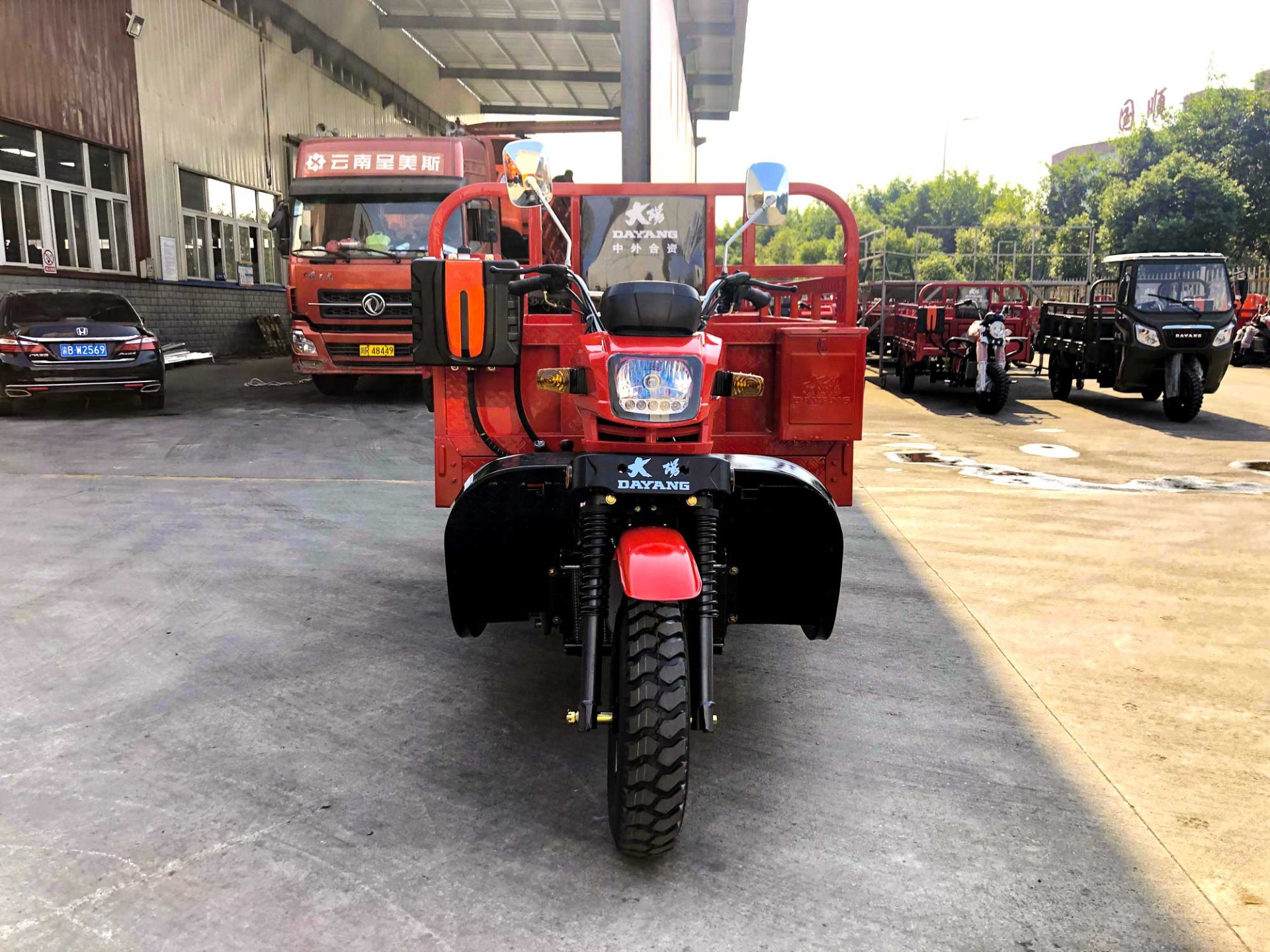 DY-S1 Hot selling double frame heavy loading cargo tricycle 300cc zongshen engine