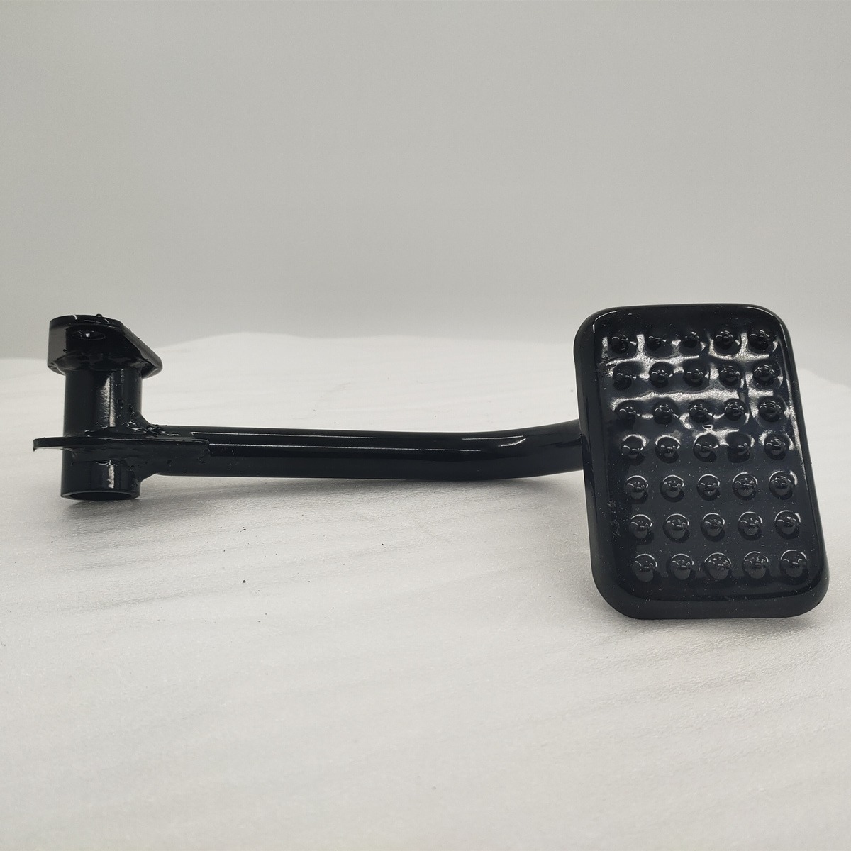 平板车刹车踏板