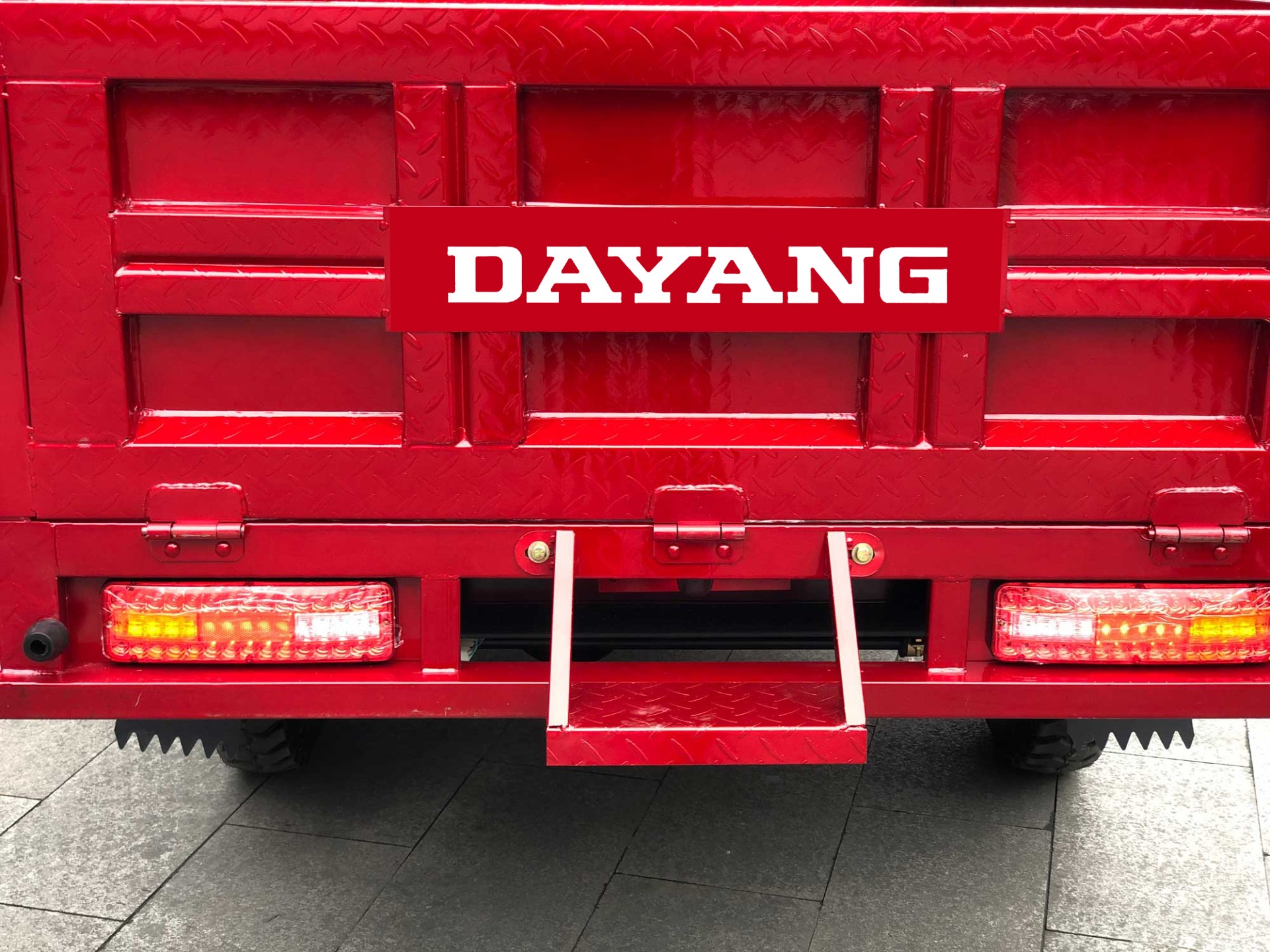 DY-KT1 Africa hot selling  heavy loading cargo tricycle models with 200CC powerful engine