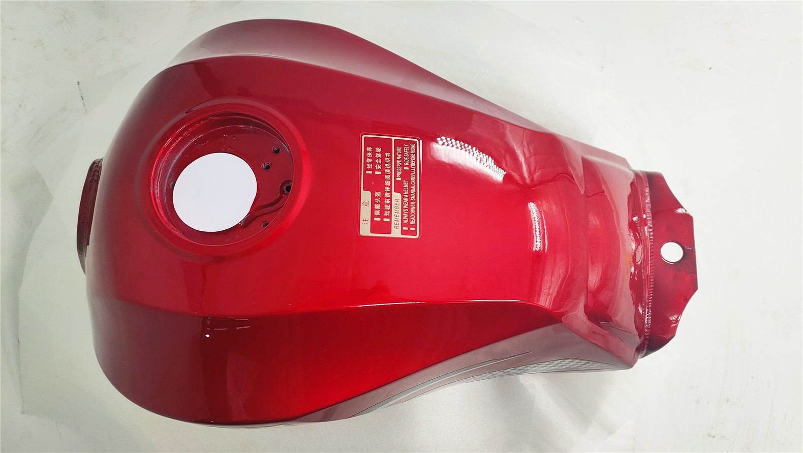 奔腾油箱-重庆三轮摩托车配件BY