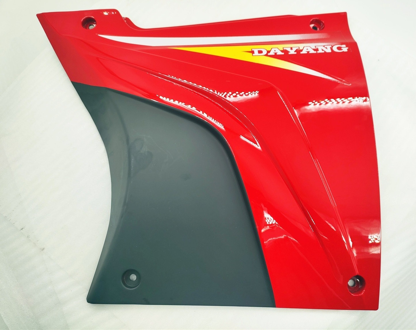 侧盖2-重庆三轮摩托车配件BY