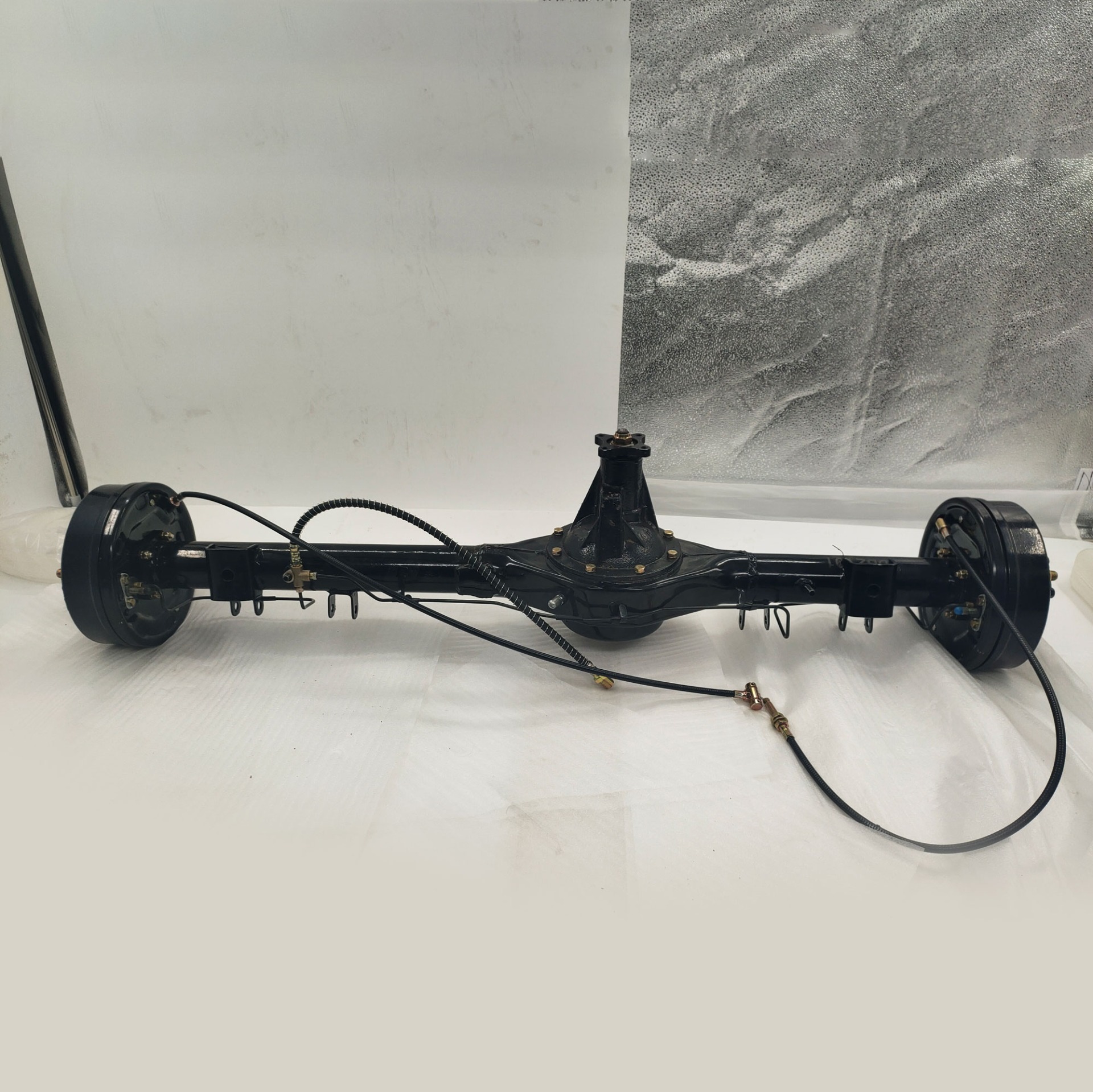 HQ-3加重型全浮220油刹后桥-重庆三轮摩托车配件DY