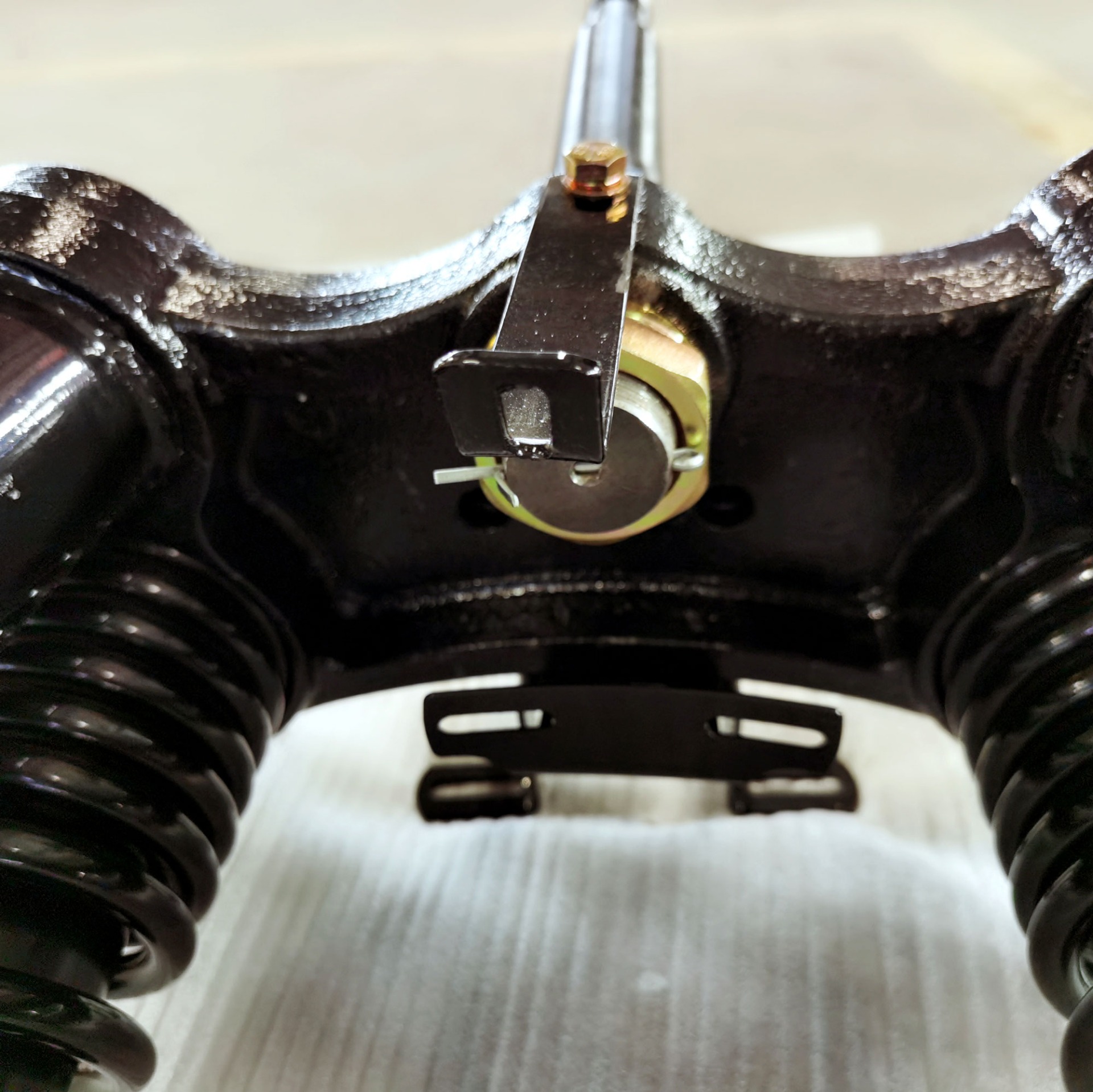 JZ-2  巨神减震-重庆三轮摩托车配件DY