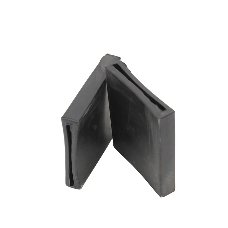 板簧护套-重庆三轮摩托车配件BY