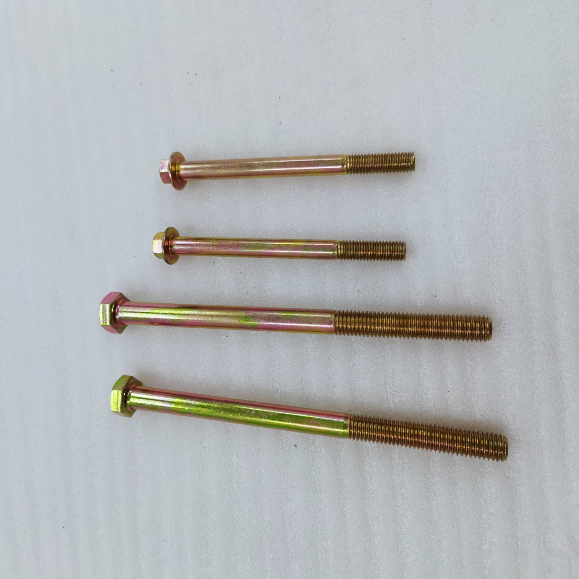 FDJ-29  发动机连接螺栓-重庆三轮摩托车配件BY