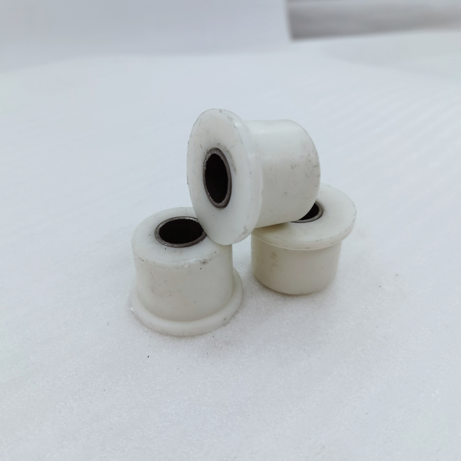 板簧寸套-重庆三轮摩托车配件BY