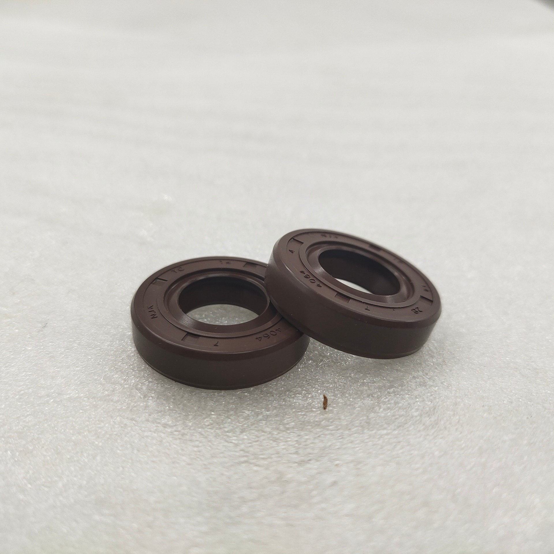 CB125脚换挡臂油封-重庆三轮摩托车配件-BY