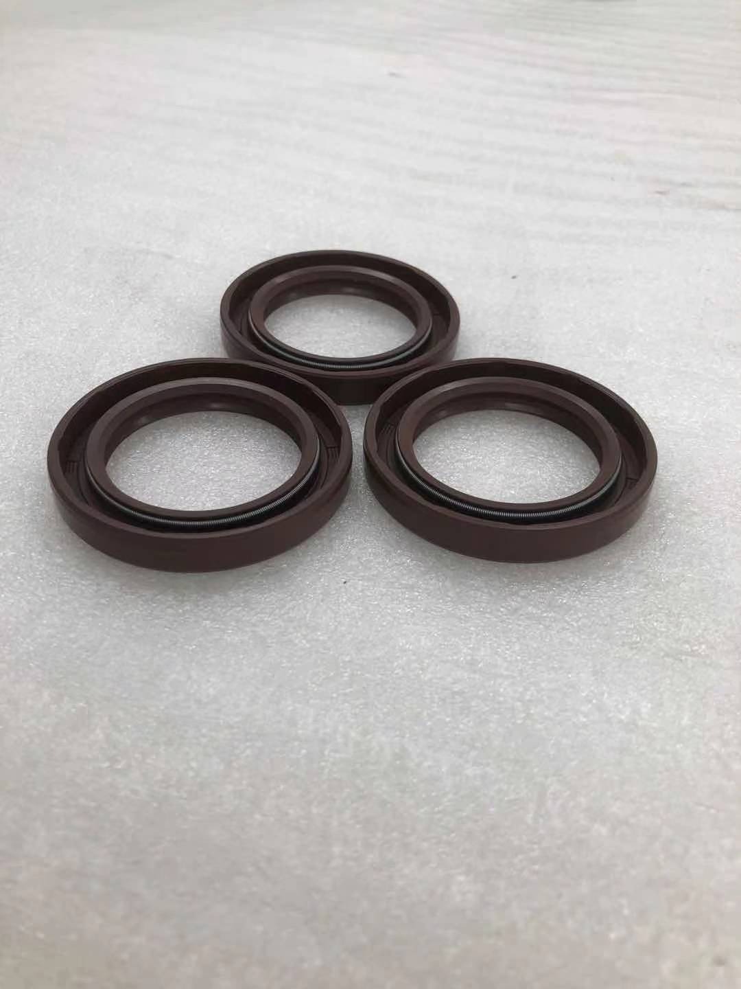 CB125D曲轴油封-重庆三轮摩托车配件-BY