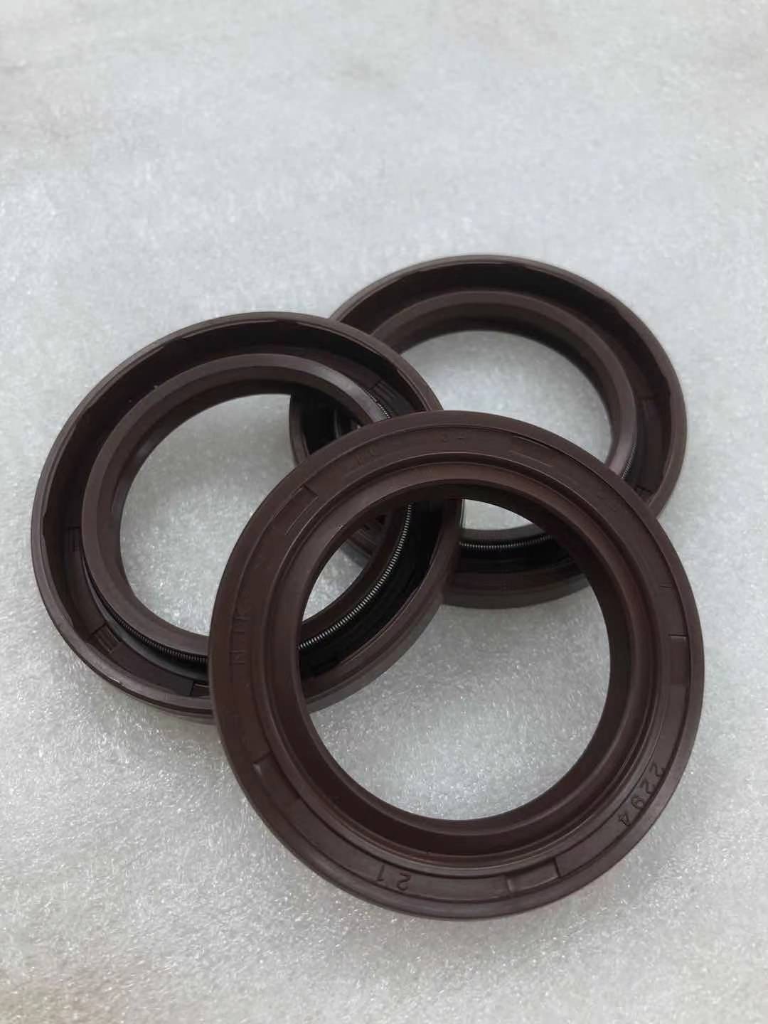 CB125D曲轴油封-重庆三轮摩托车配件-BY