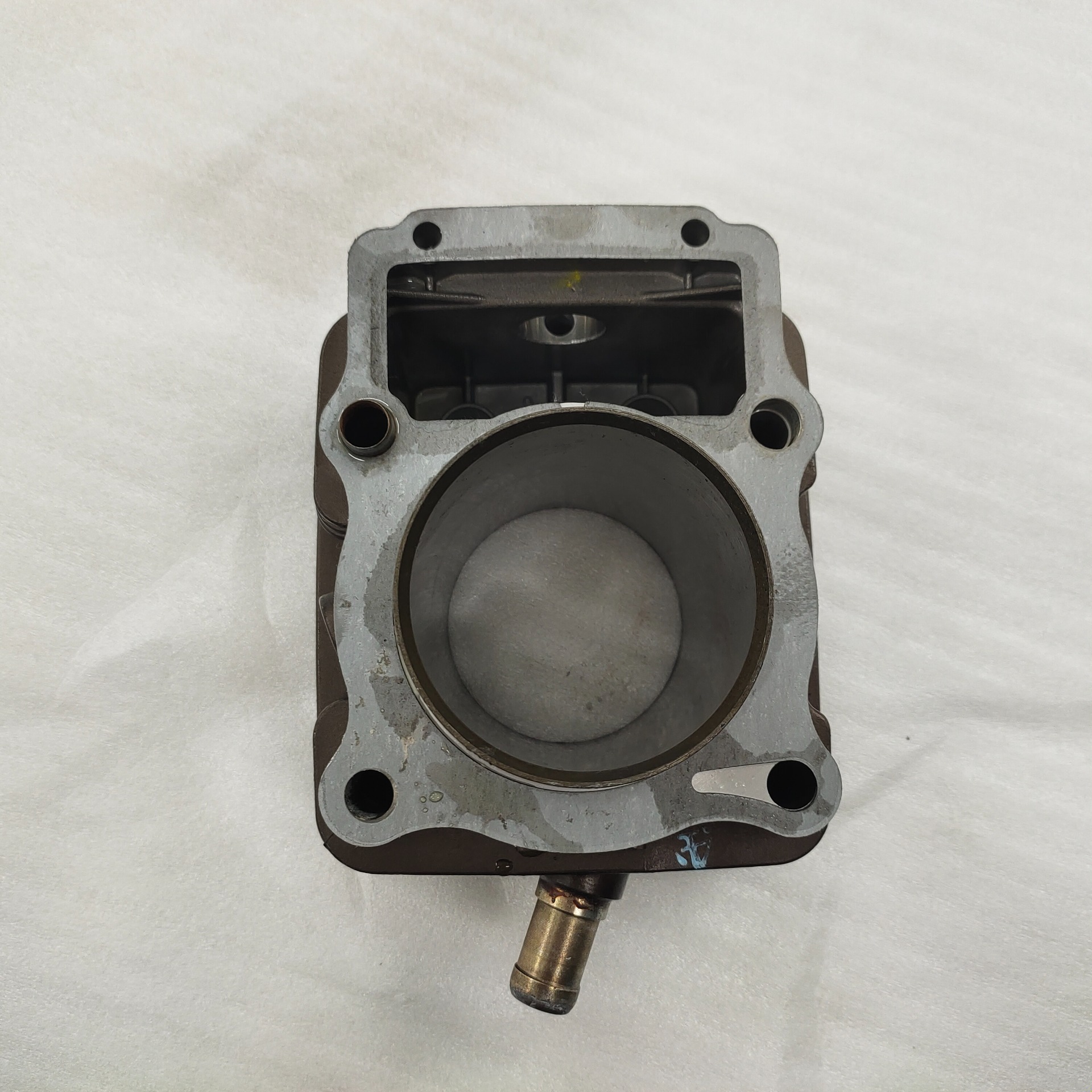 力帆250水冷气缸体-重庆三轮摩托车配件-CQ