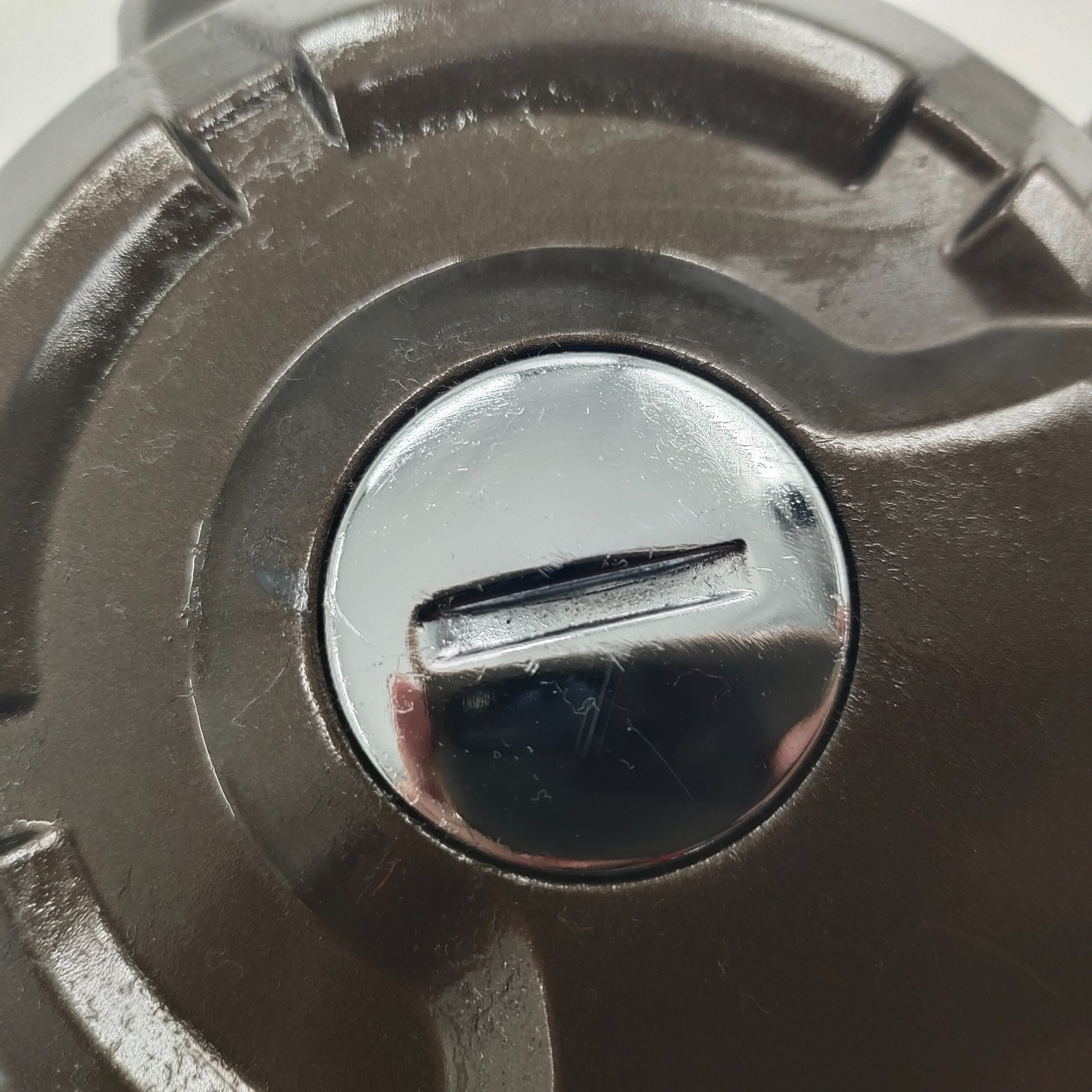 力帆250水冷左大盖-重庆三轮摩托车配件-CQ