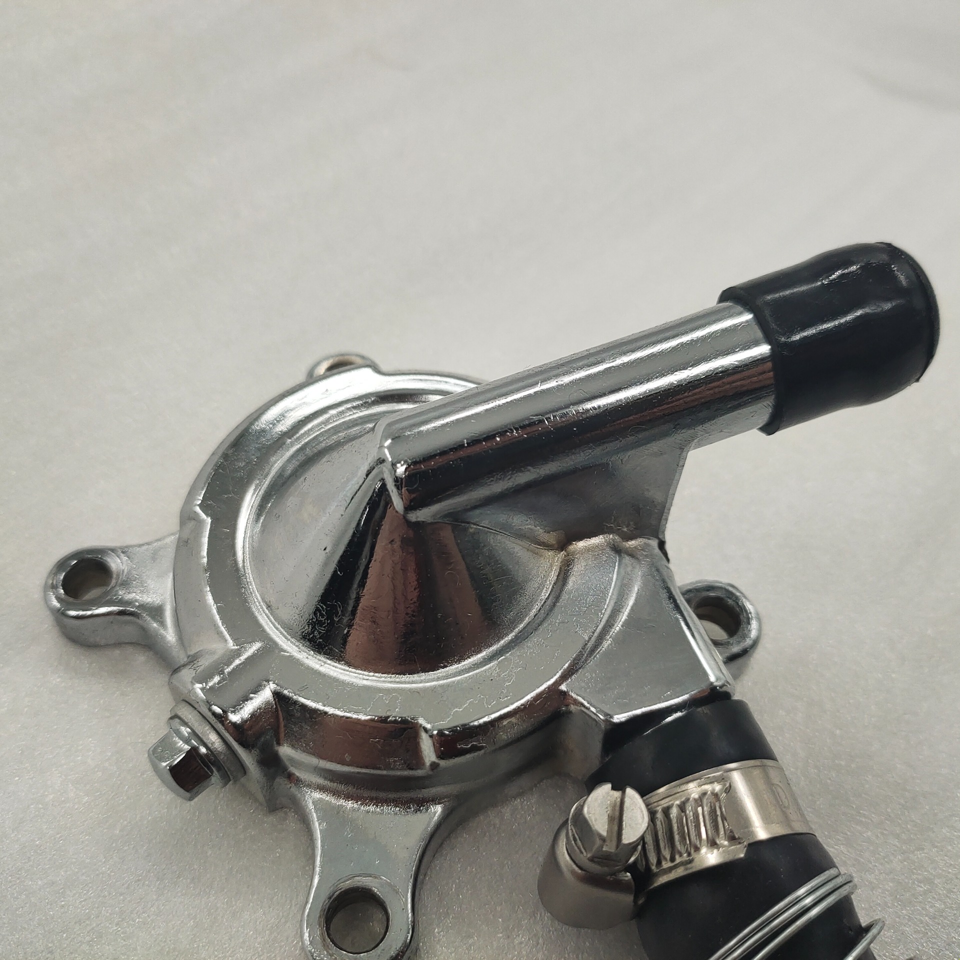 力帆250水冷水泵盖+水泵管-重庆三轮摩托车配件-CQ