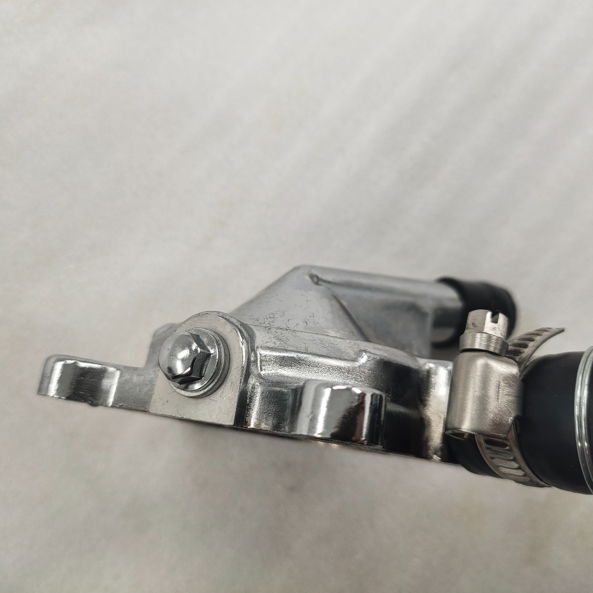 力帆250水冷水泵盖+水泵管-重庆三轮摩托车配件-CQ