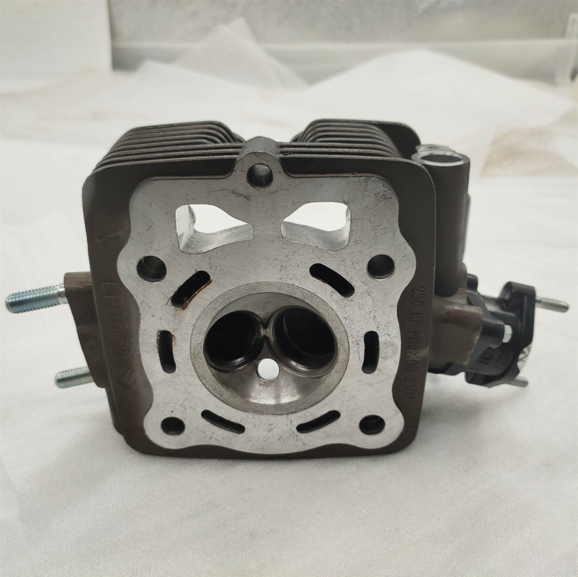 LIFAN 250 water cooling engine  cylinder head-Chongqing motorcycle spare parts