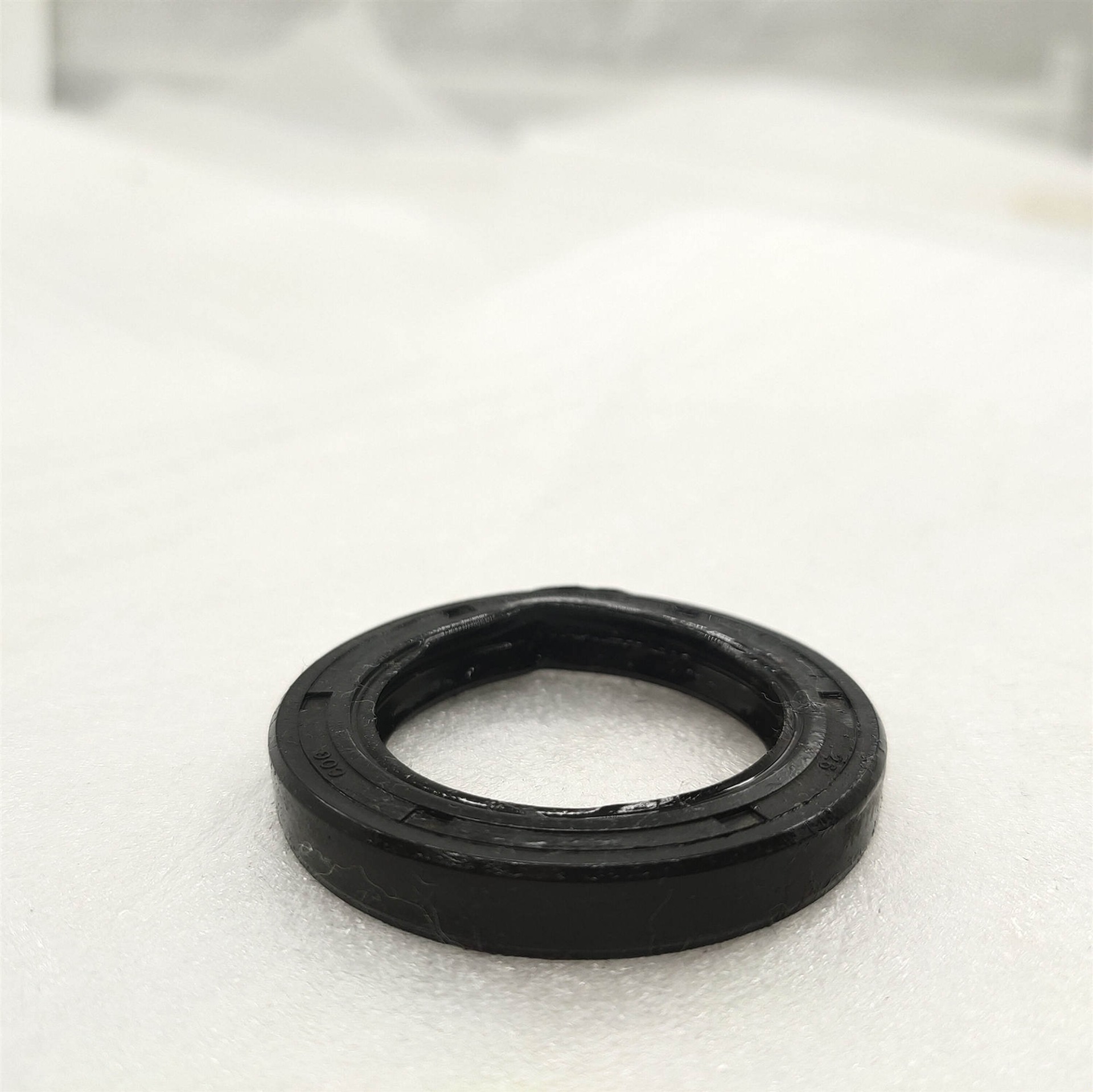 力帆250水冷曲轴油封-重庆三轮摩托车配件-CQ