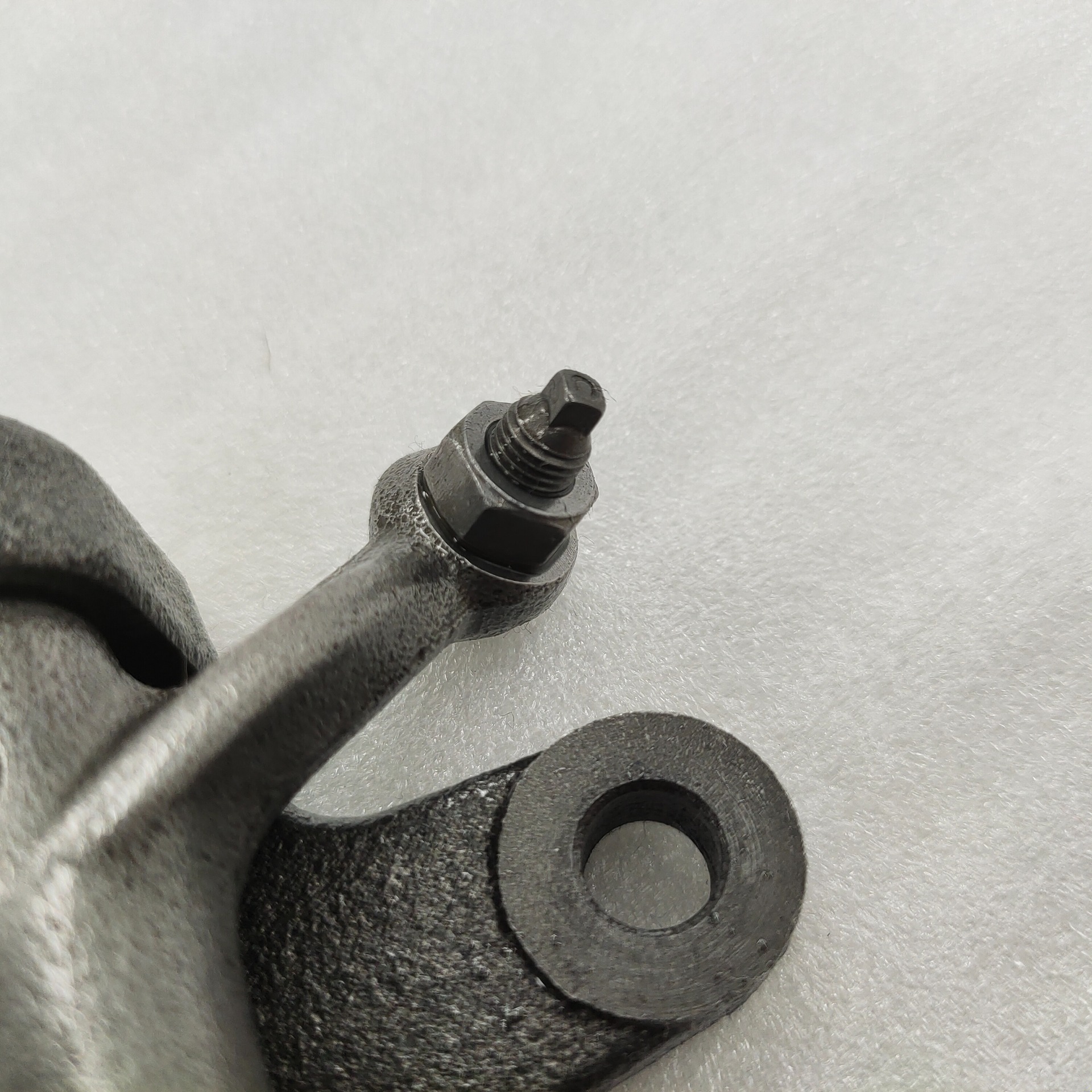 力帆250水冷上摇臂-重庆三轮摩托车配件-CQ