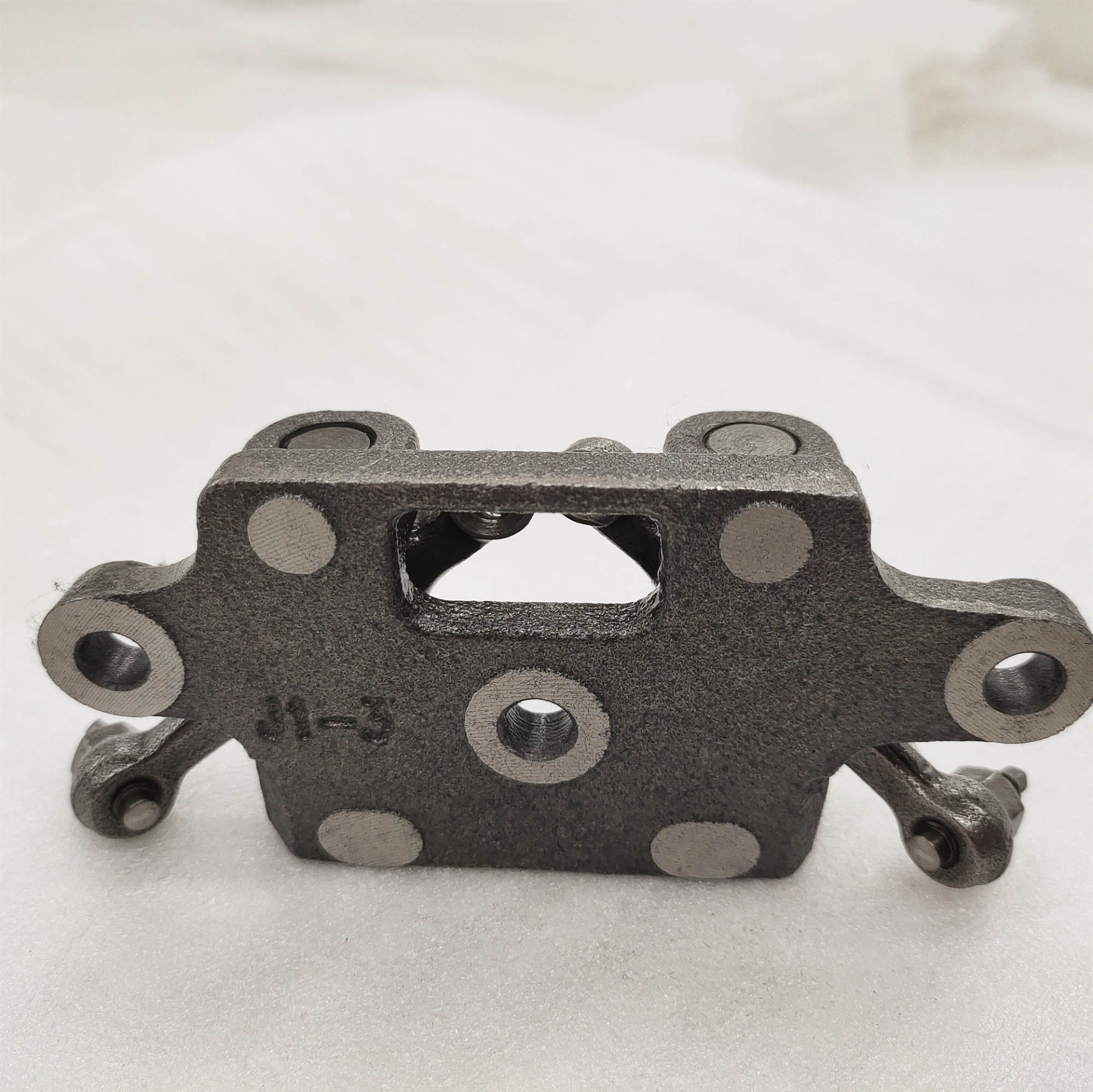 力帆250水冷上摇臂-重庆三轮摩托车配件-CQ