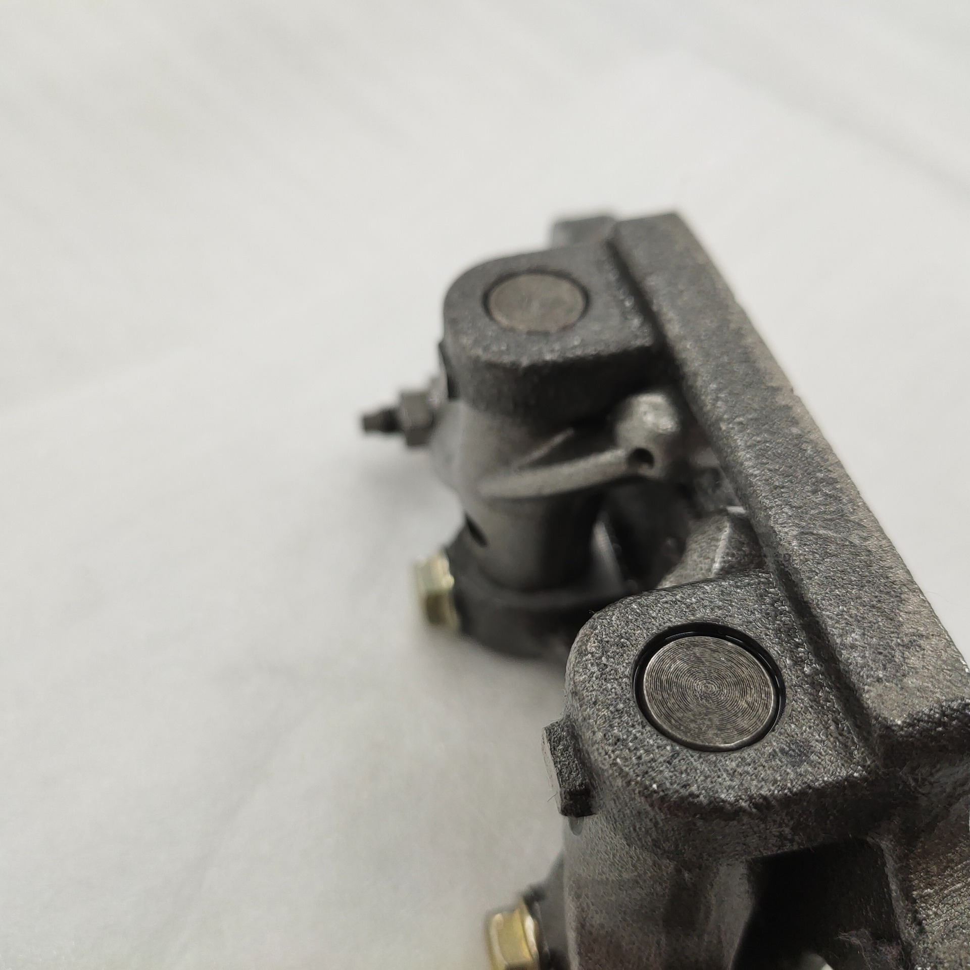 力帆250水冷上摇臂-重庆三轮摩托车配件-CQ