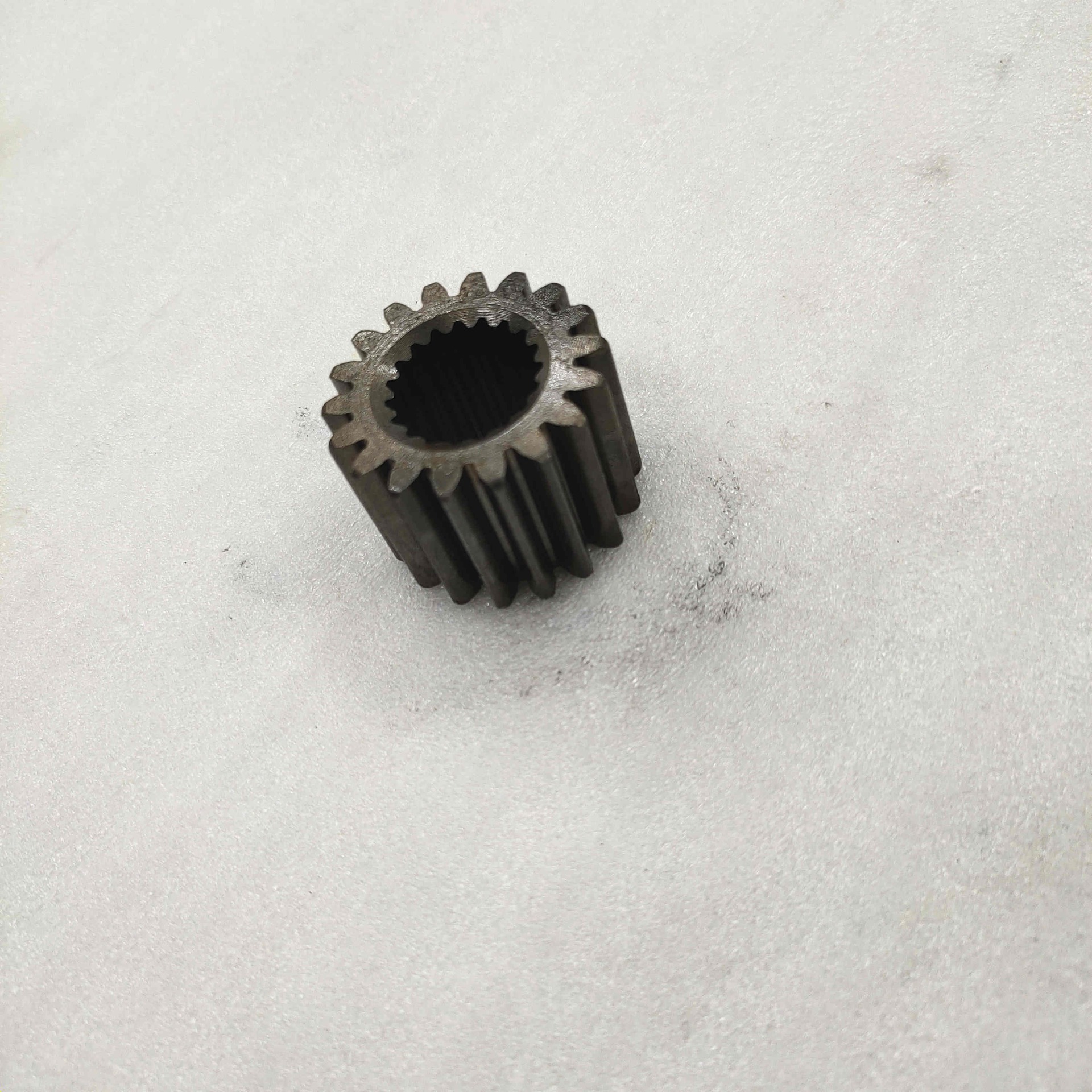 力帆150风冷离合器主动齿-重庆三轮摩托车配件-BY