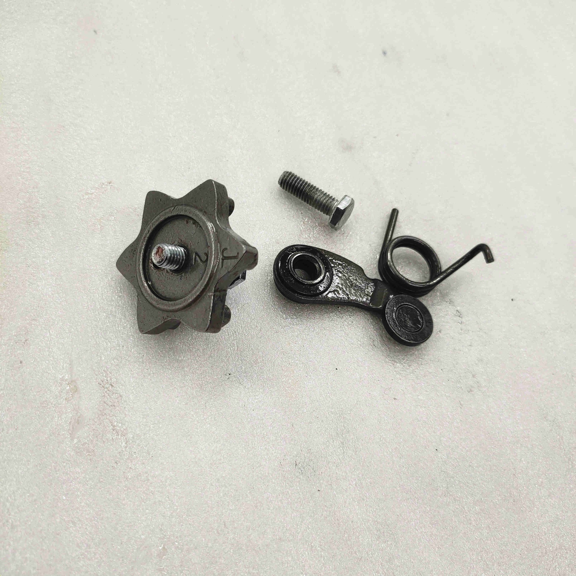 力帆150风冷压板弹簧+五星盘-重庆三轮摩托车配件-BY