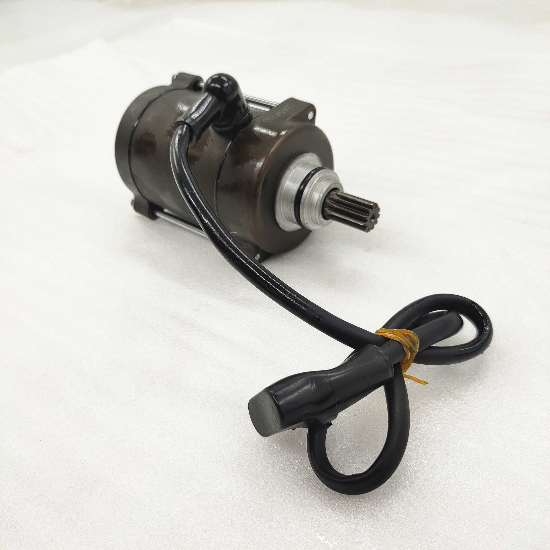 力帆150风冷马达-重庆三轮摩托车配件-BY