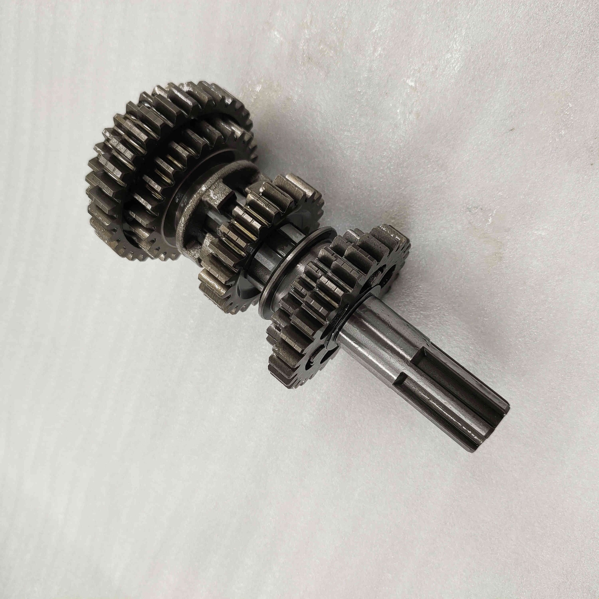 力帆150风冷副轴-重庆三轮摩托车配件-BY