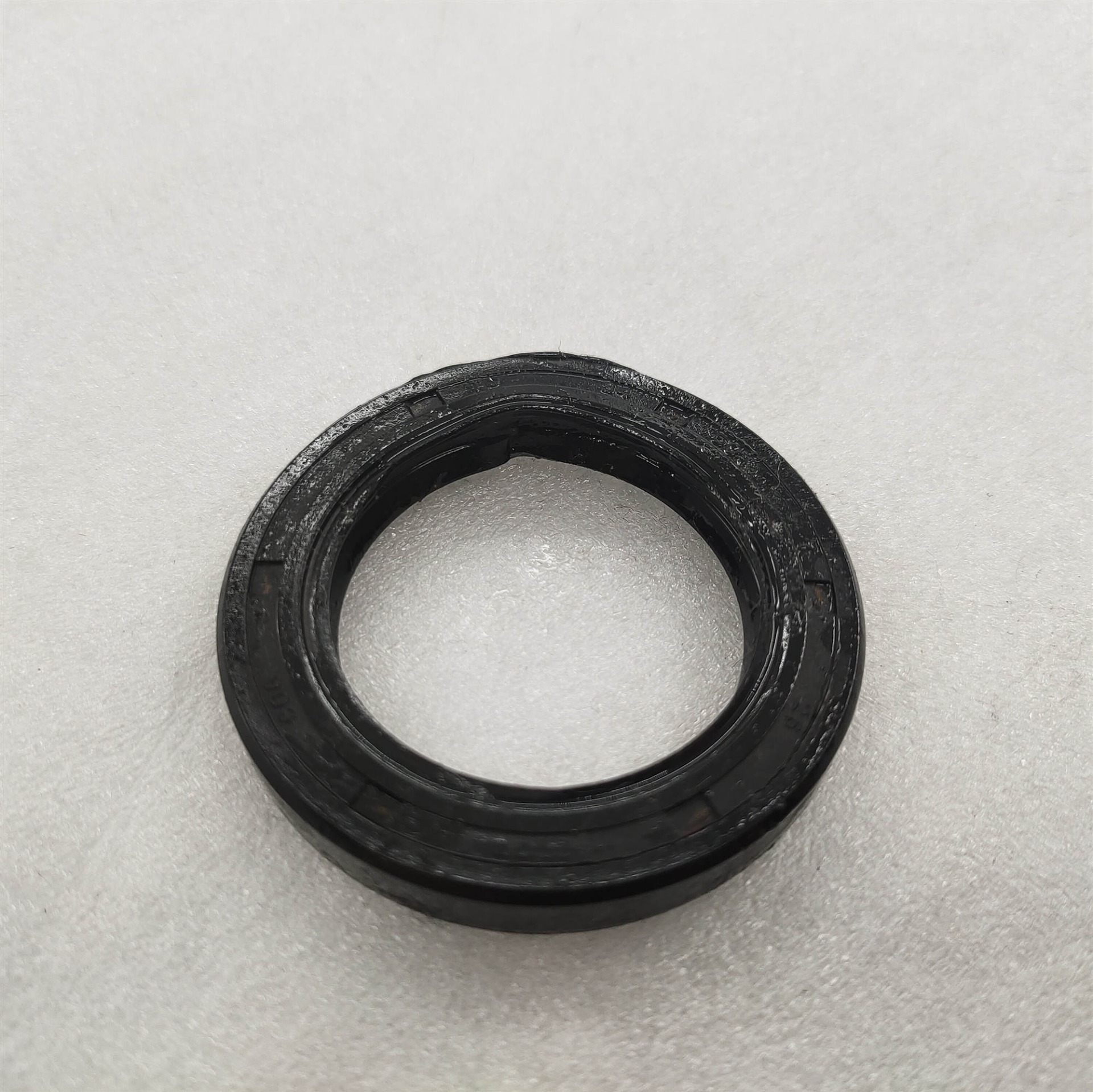 力帆250水冷曲轴油封-重庆三轮摩托车配件-CQ