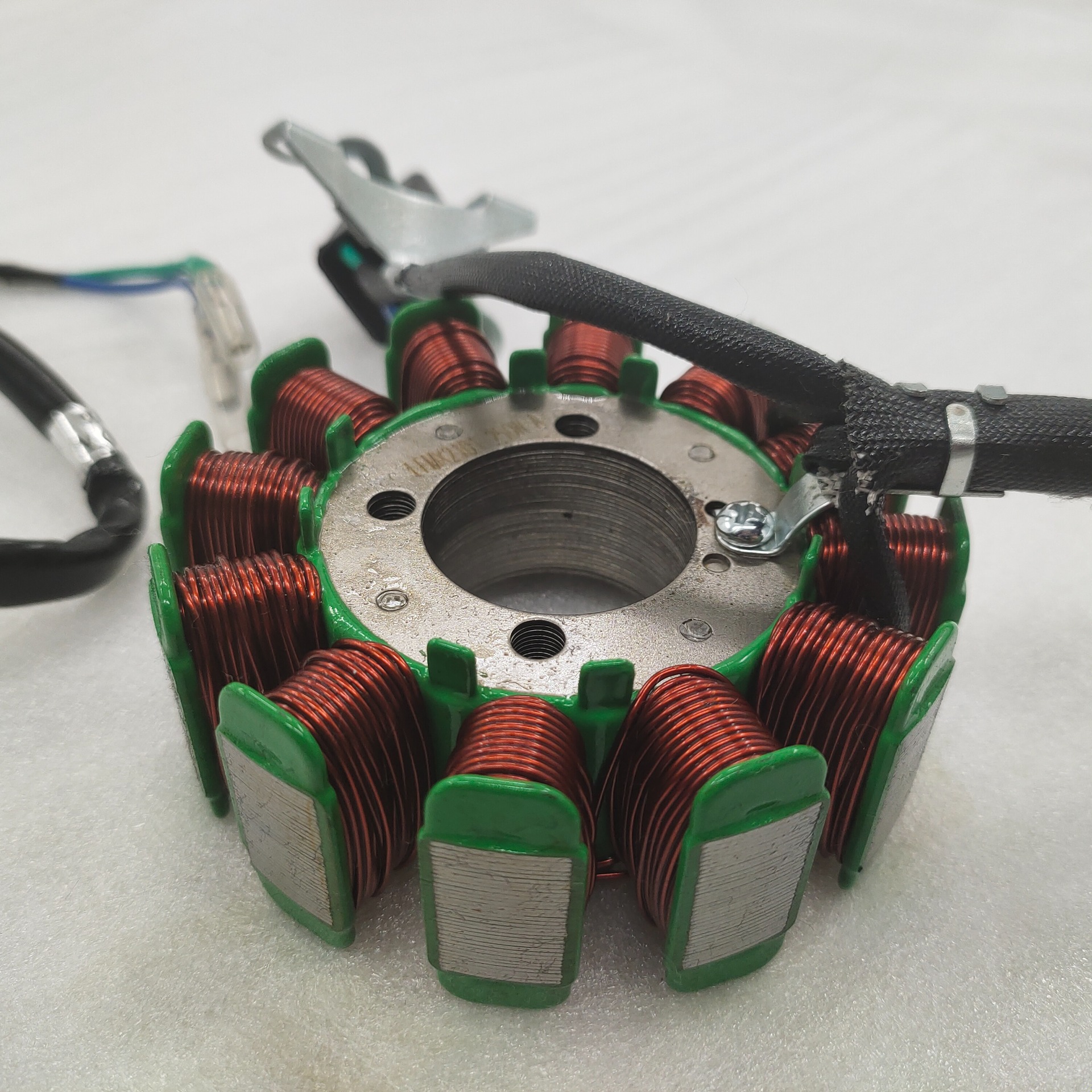 力帆250水冷线圈-重庆三轮摩托车配件-CQ