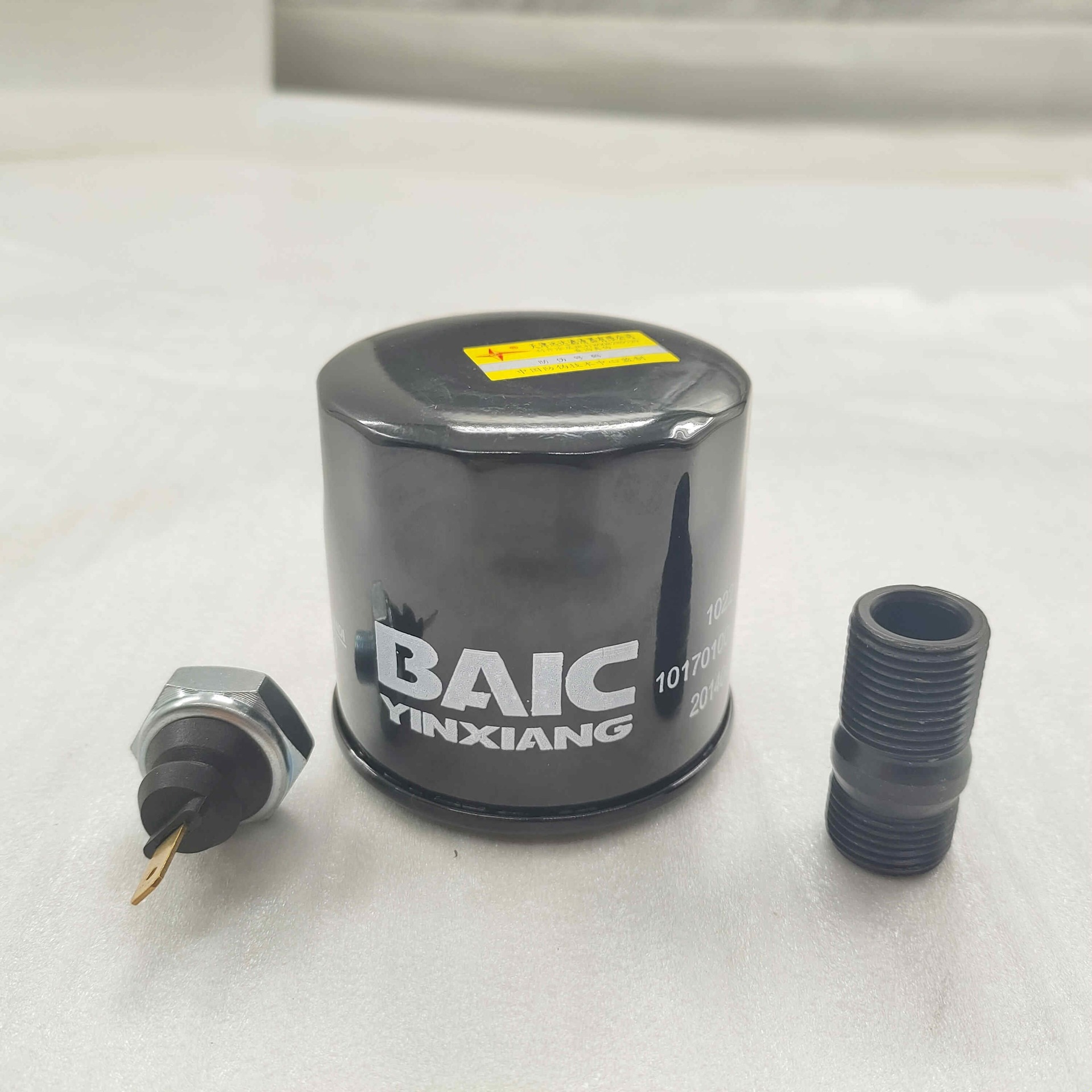 FDJ-61 800水冷机油滤清器+压力报警器-重庆三轮摩托车配件-BY