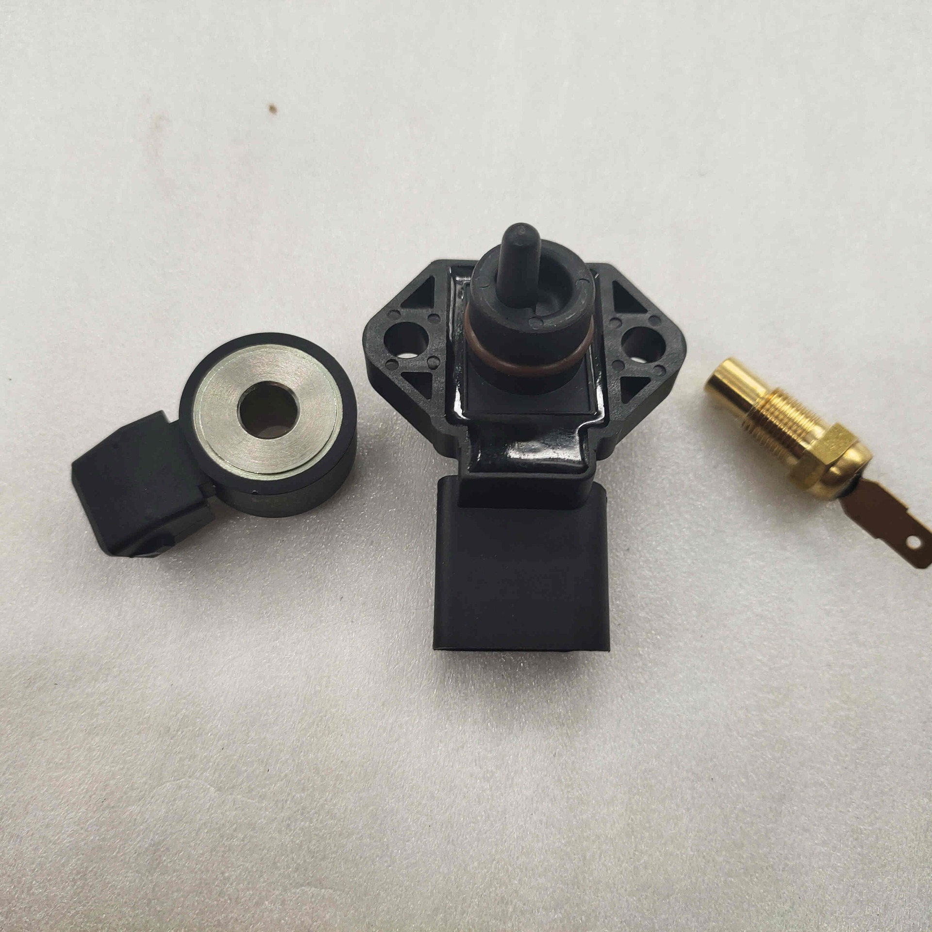 FDJ-42 800水冷进气气管总成-重庆三轮摩托车配件-BY