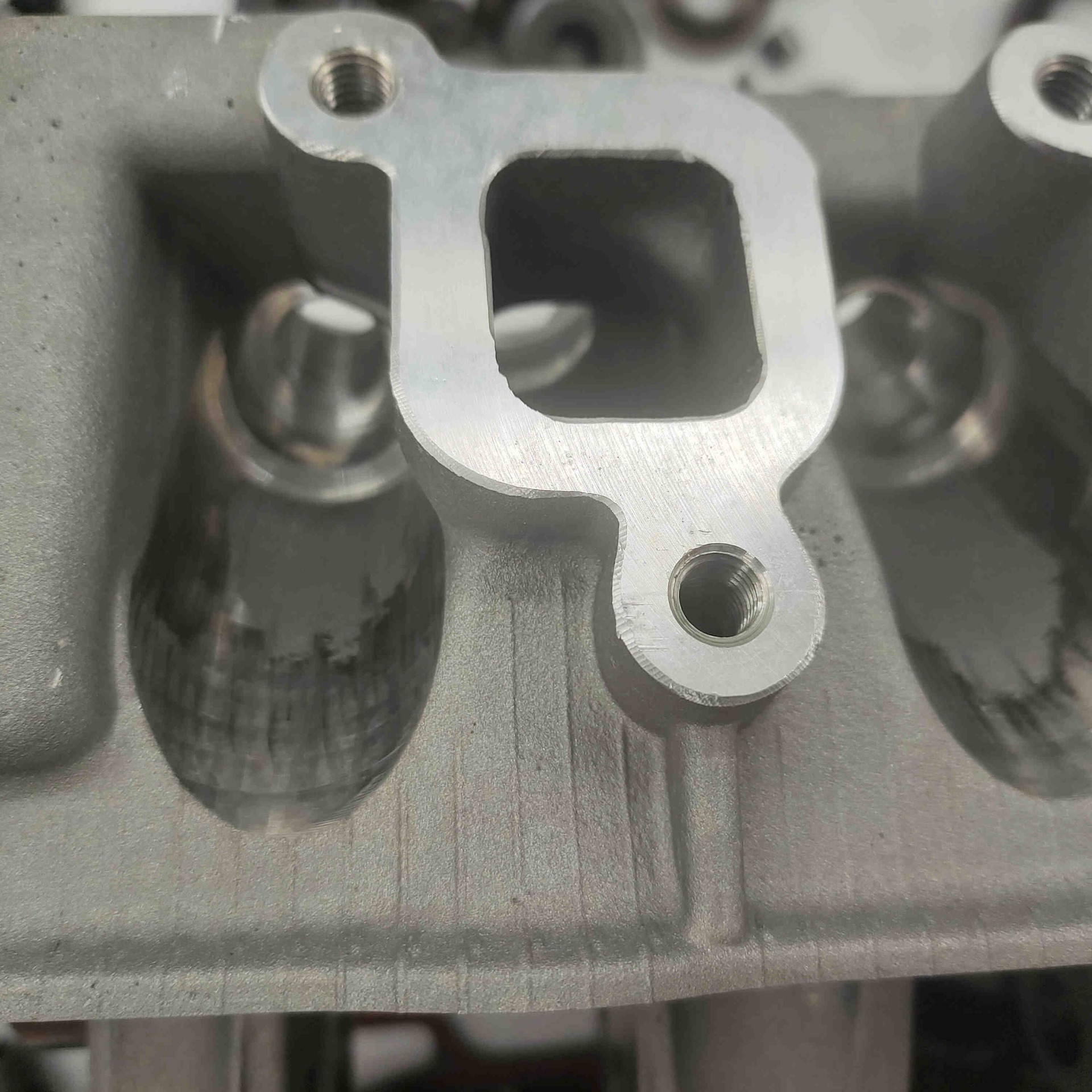 FDJ-39 800水冷缸盖总成-重庆三轮摩托车配件-BY