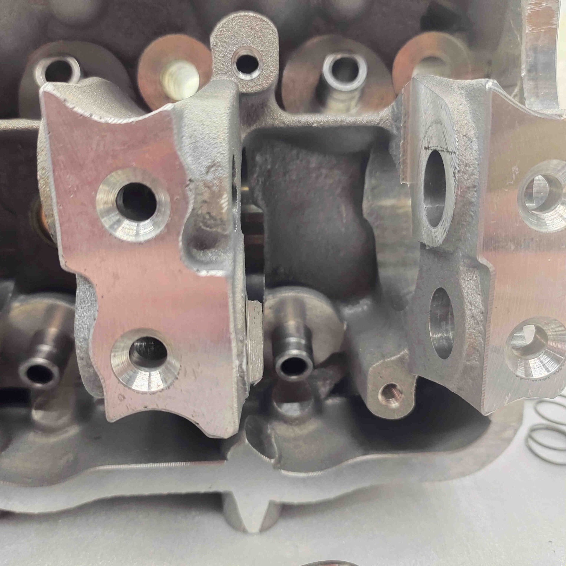 FDJ-39 800水冷缸盖总成-重庆三轮摩托车配件-BY