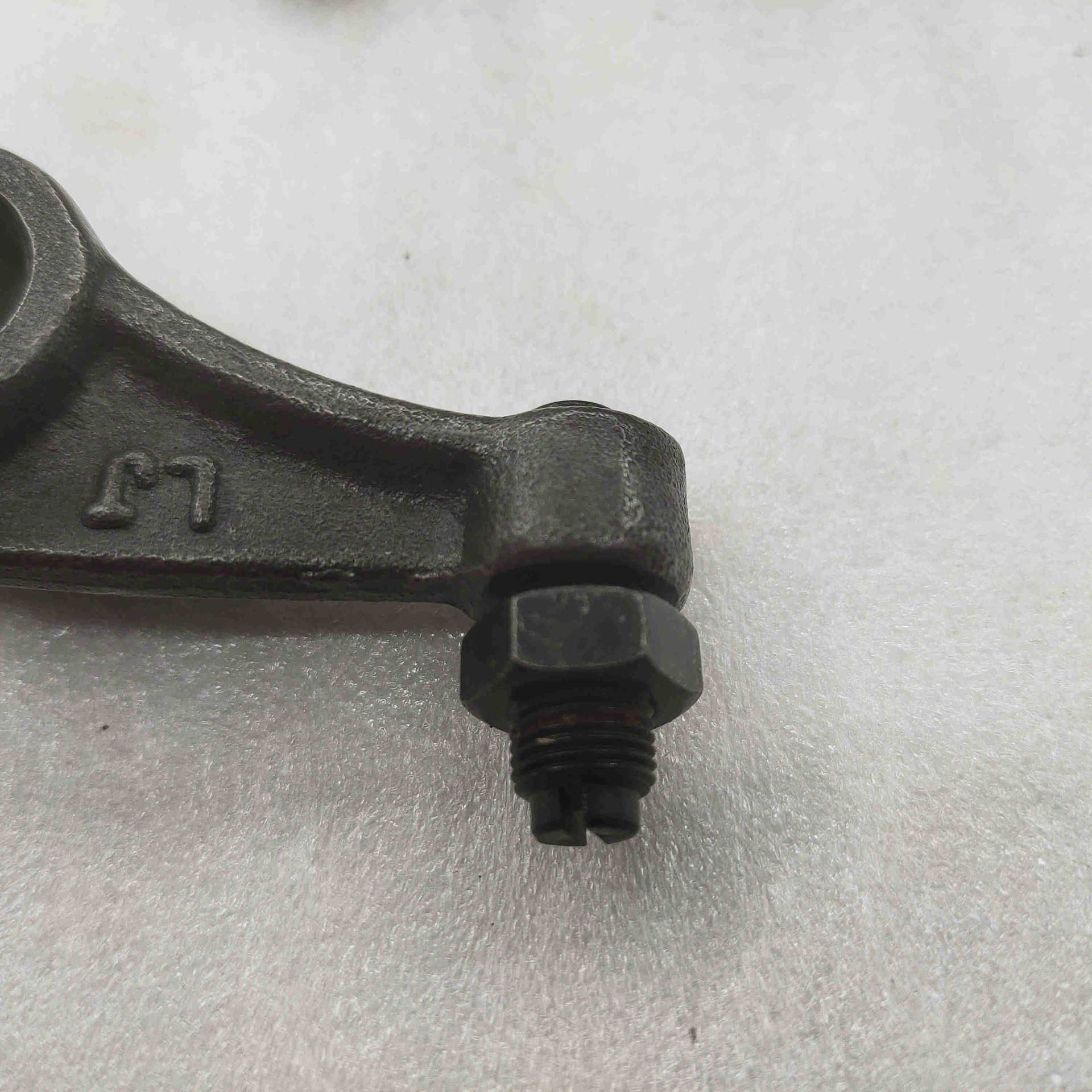 FDJ-39 800水冷缸盖总成-重庆三轮摩托车配件-BY