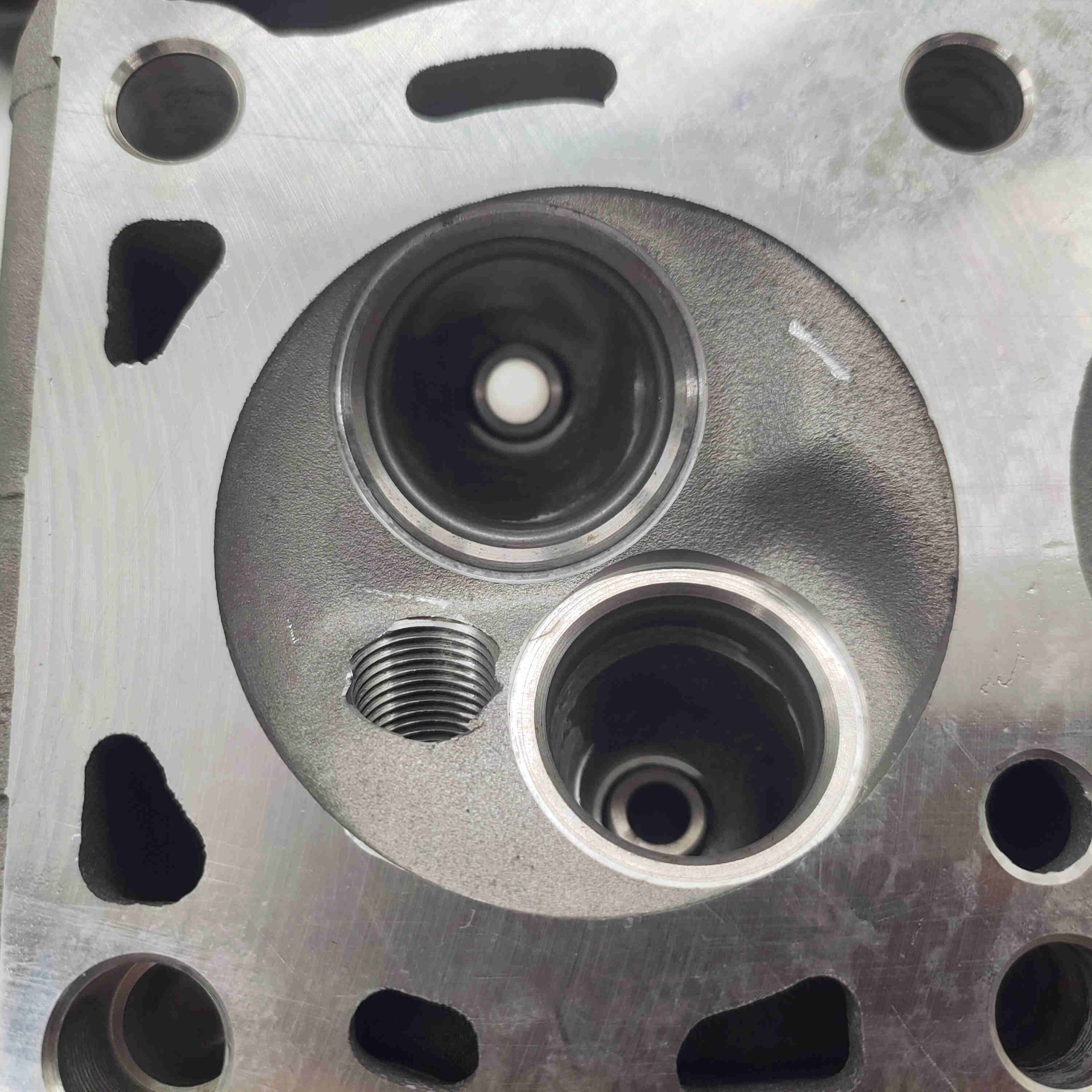 FDJ-39 800水冷缸盖总成-重庆三轮摩托车配件-BY