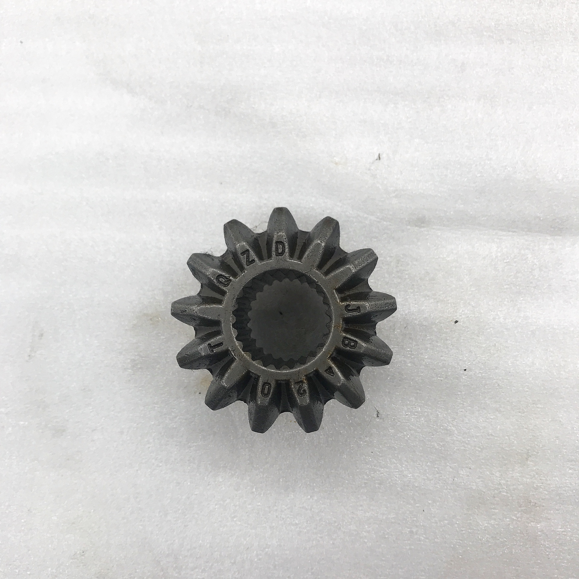 Eight generations speed reducer full floating torque king axles half shaft planetary gear -Chongqing motorcycle spare parts