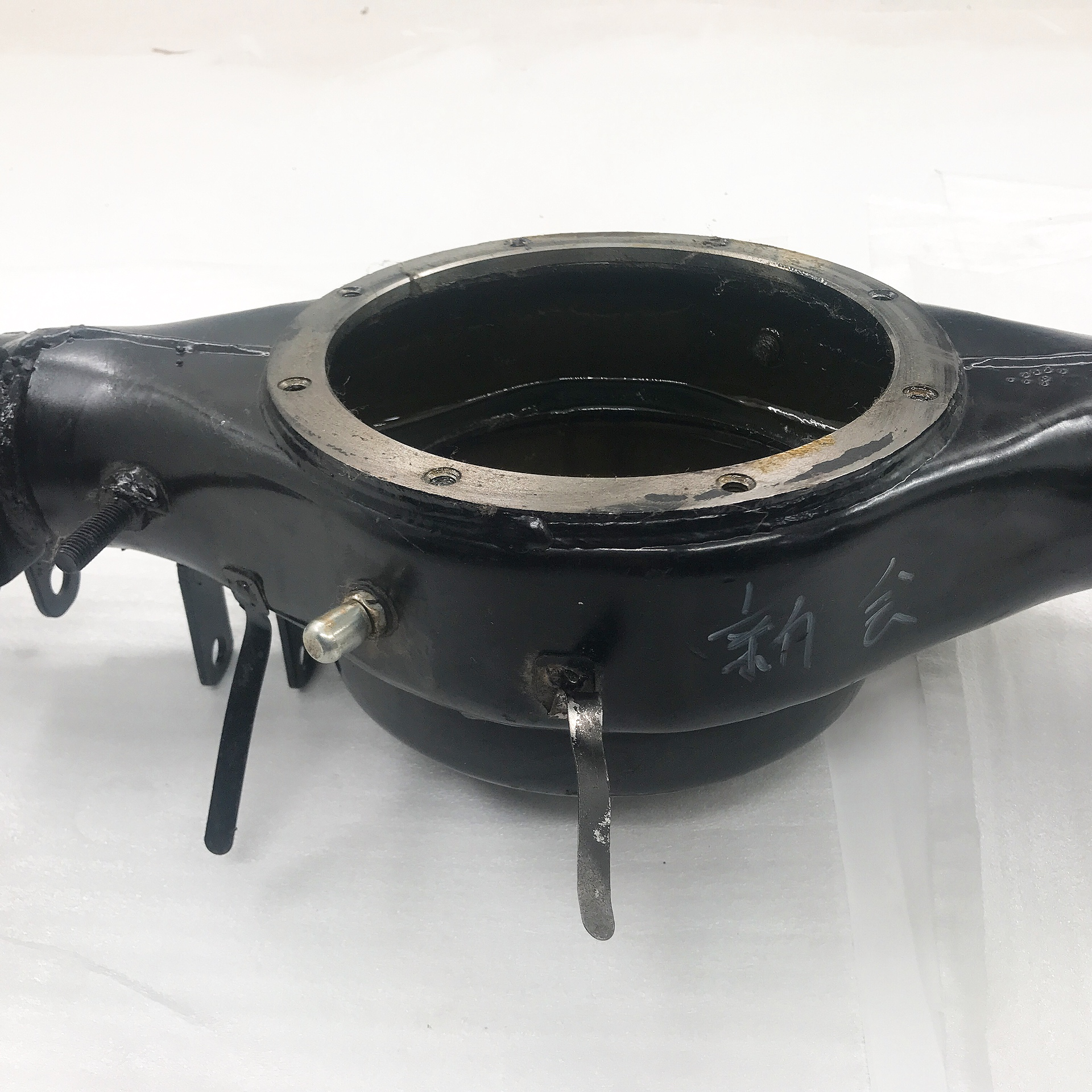 Eight generations speed reducer full floating torque king axles bridge shell-Chongqing motorcycle spare parts