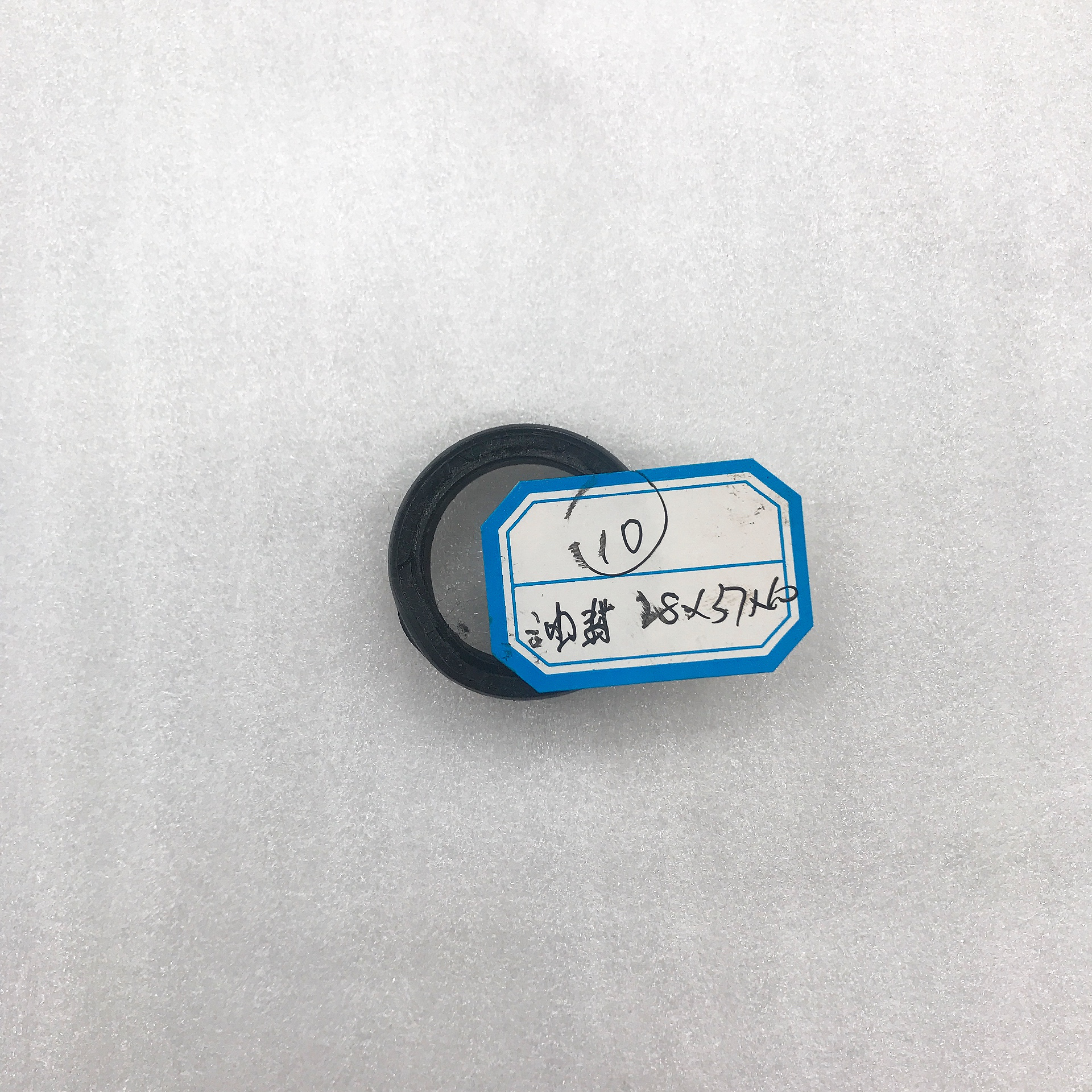 Eight generations speed reducer full floating torque king axles oil seal-Chongqing motorcycle spare parts