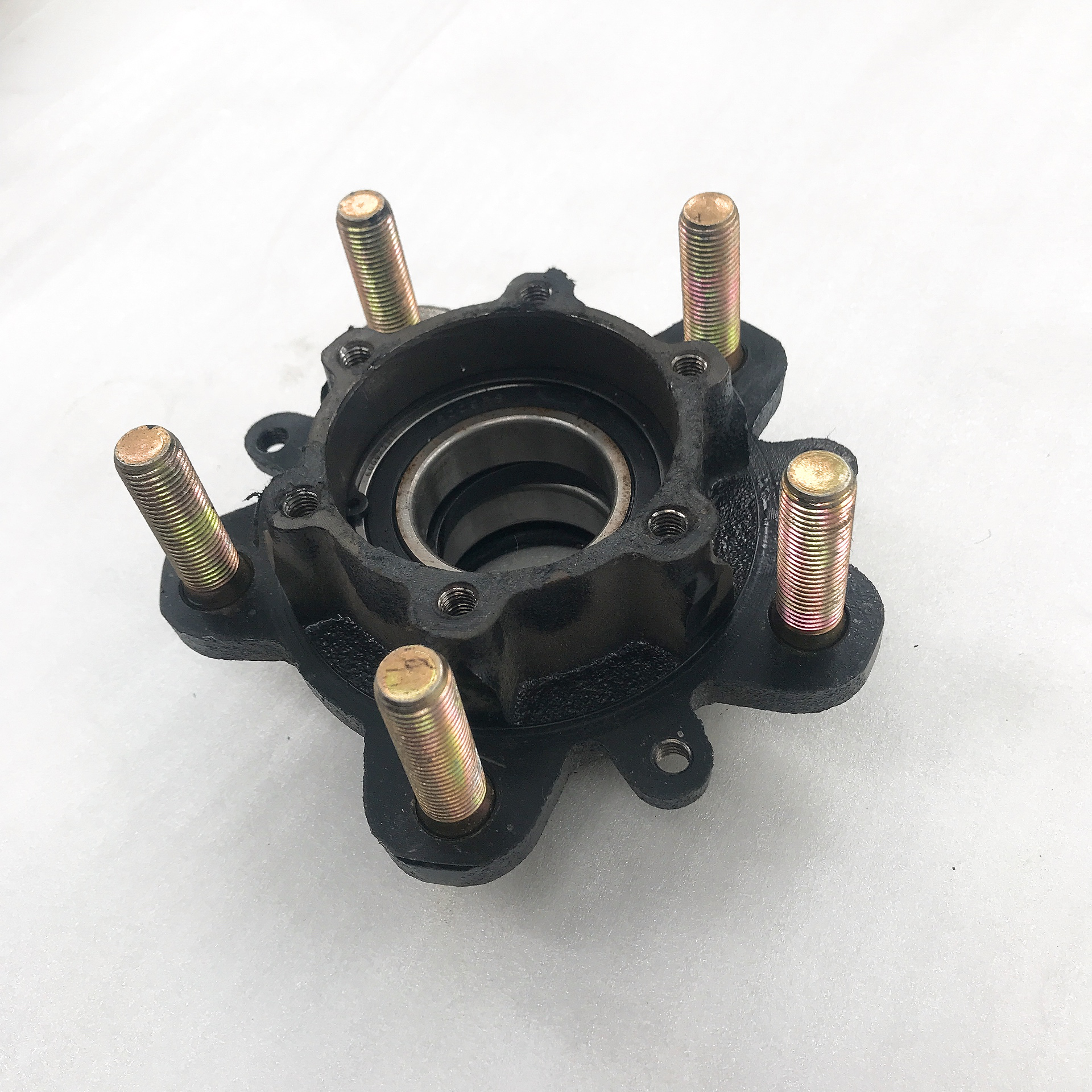 Eight generations speed reducer full floating torque king axles bearing pedestal-Chongqing motorcycle spare parts
