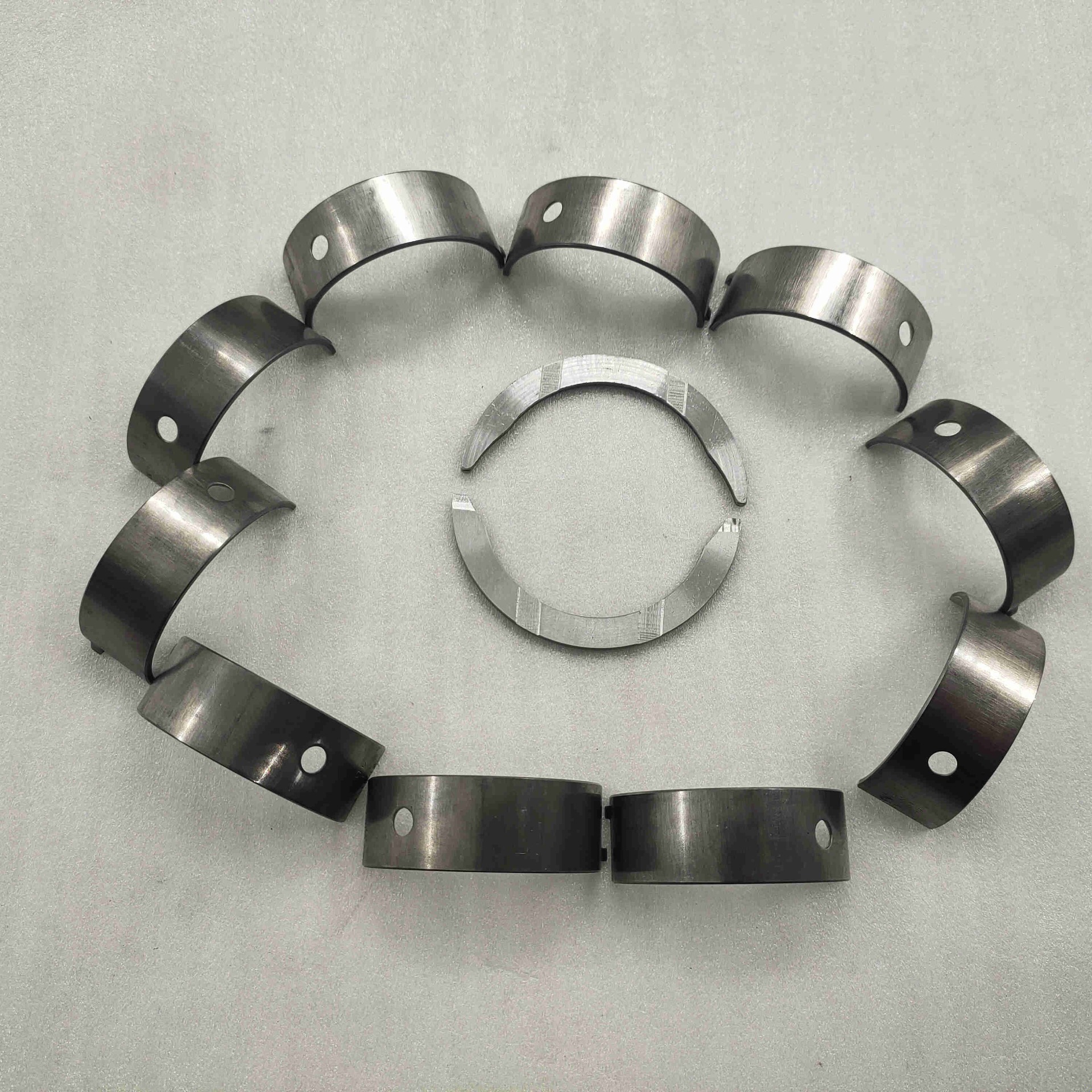 FDJ-49 800水冷主轴瓦-重庆三轮摩托车配件-BY