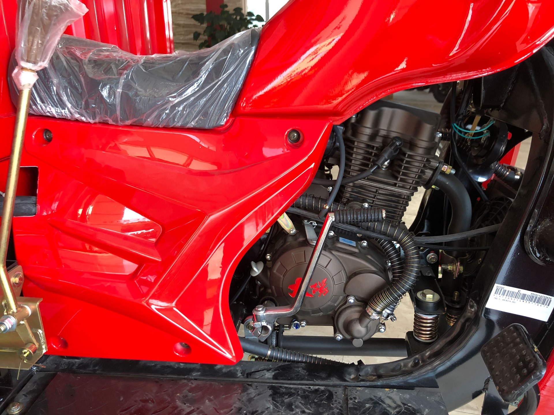 Tanzania Comfortable driving 350cc cargo motorcycle tricycle 3 wheels cargo motorcycles