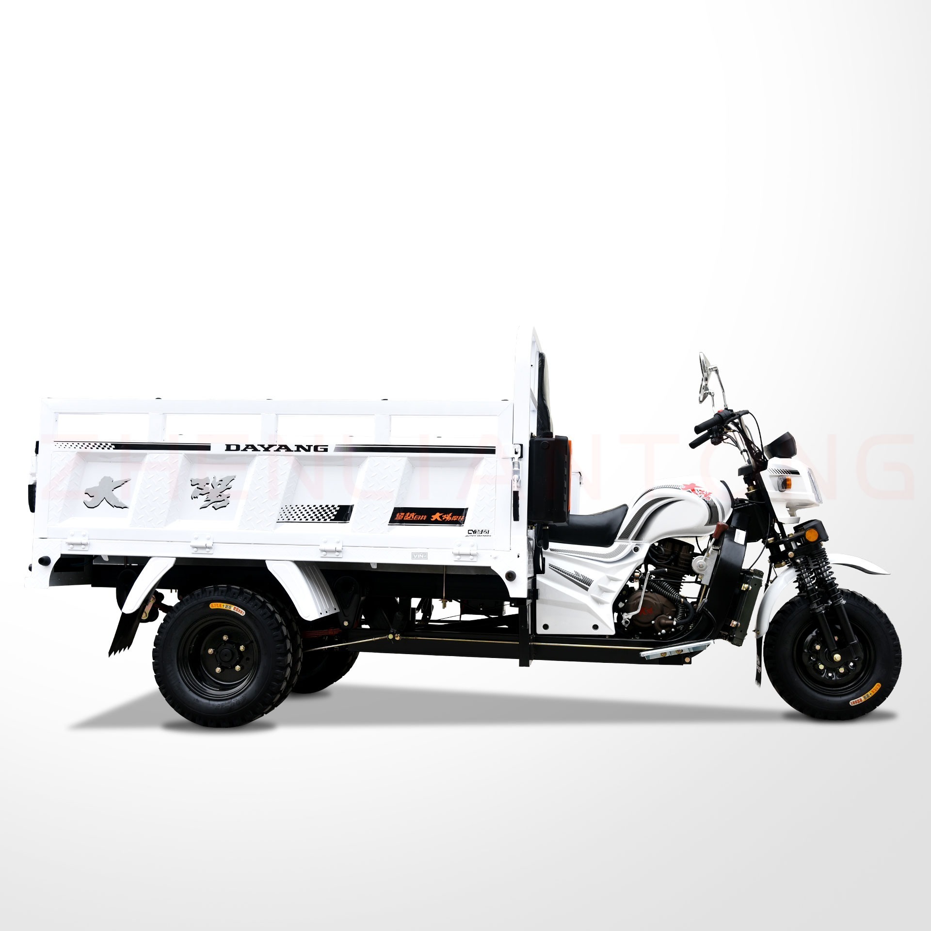 China factory brand new Stability cargo 200cc cargo motorcycle tricycle Cargo Tricycle with Shaft